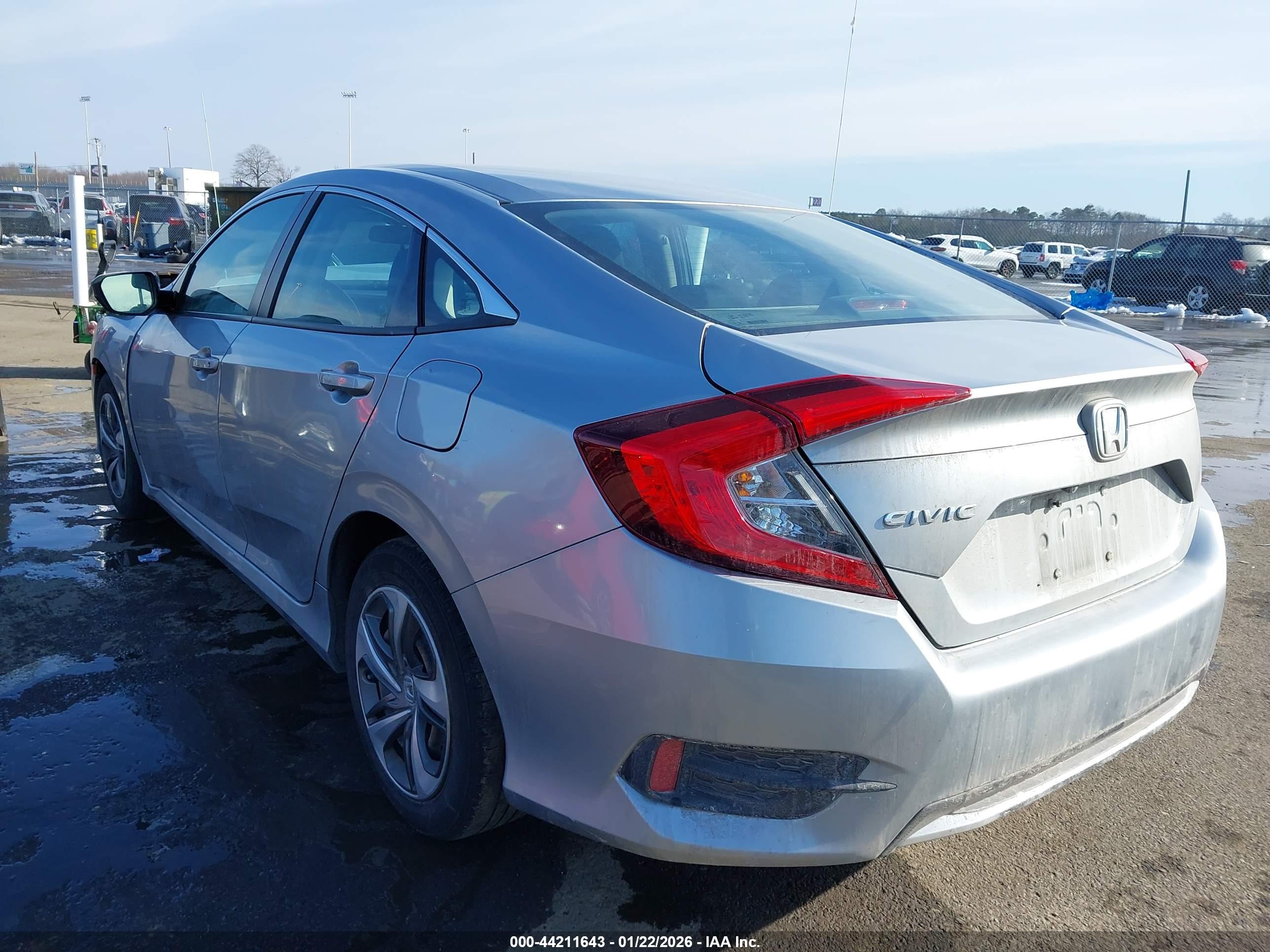 HONDA CIVIC image 3