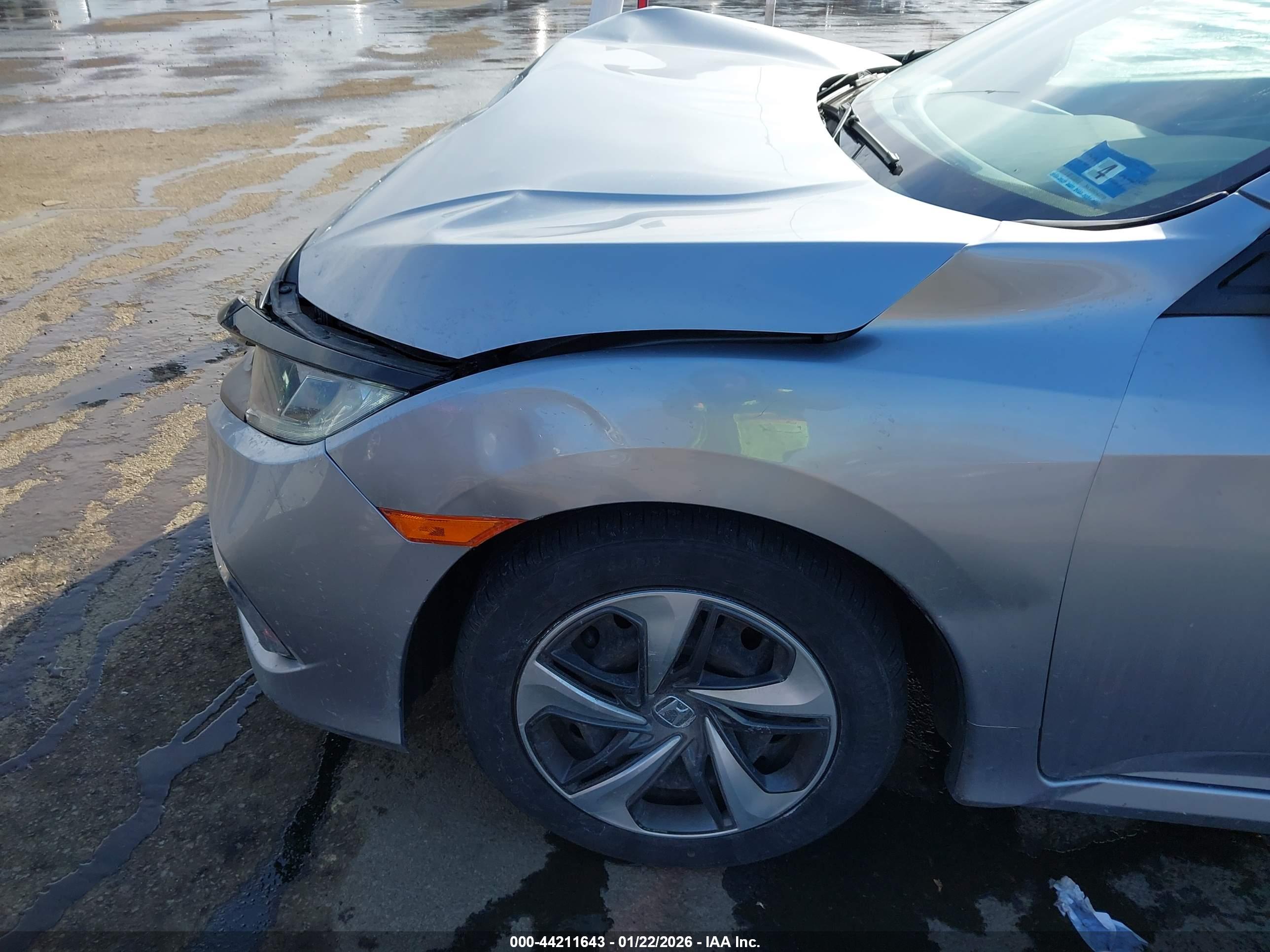 HONDA CIVIC image 6