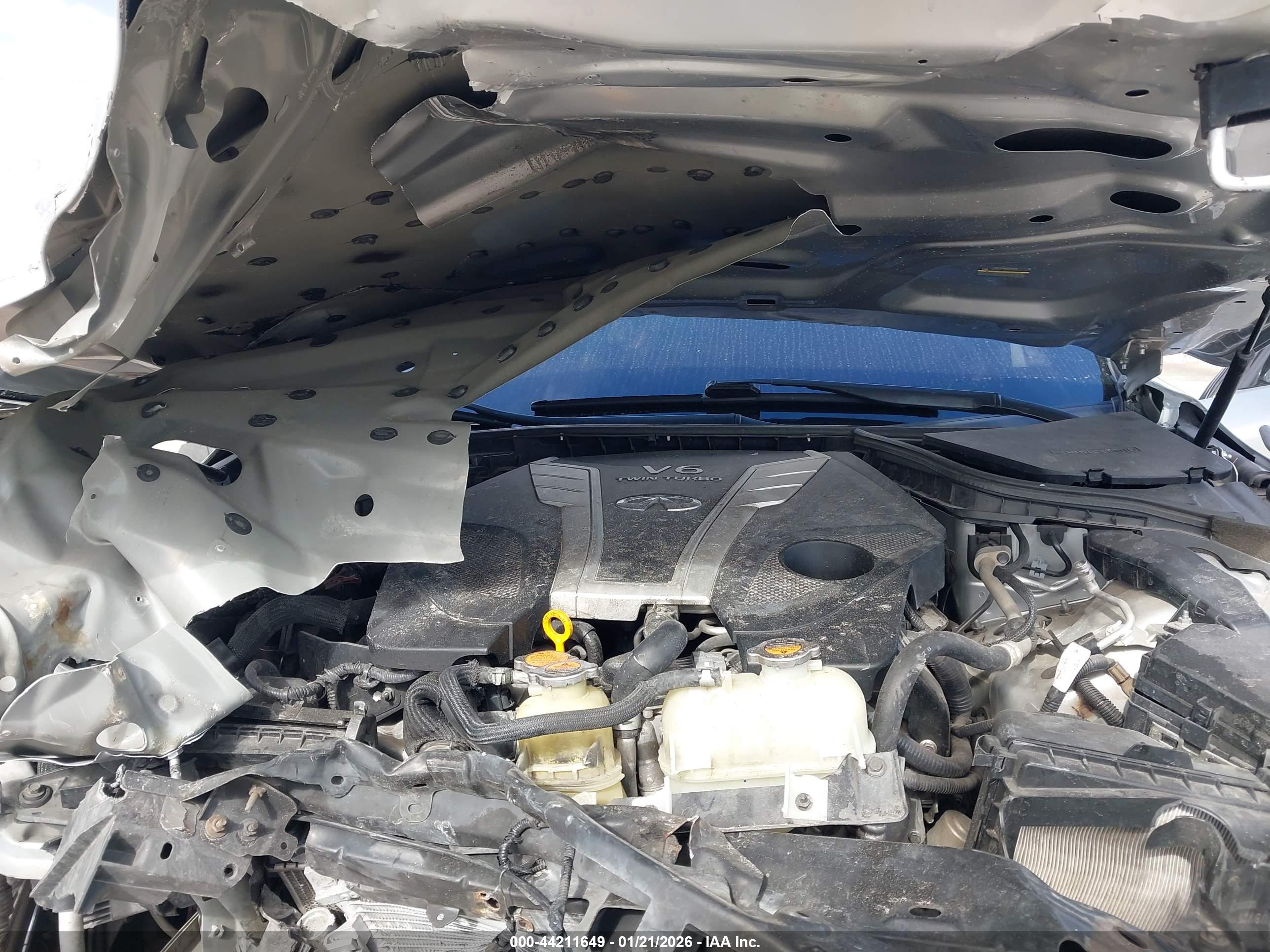 INFINITI Q50 image 10