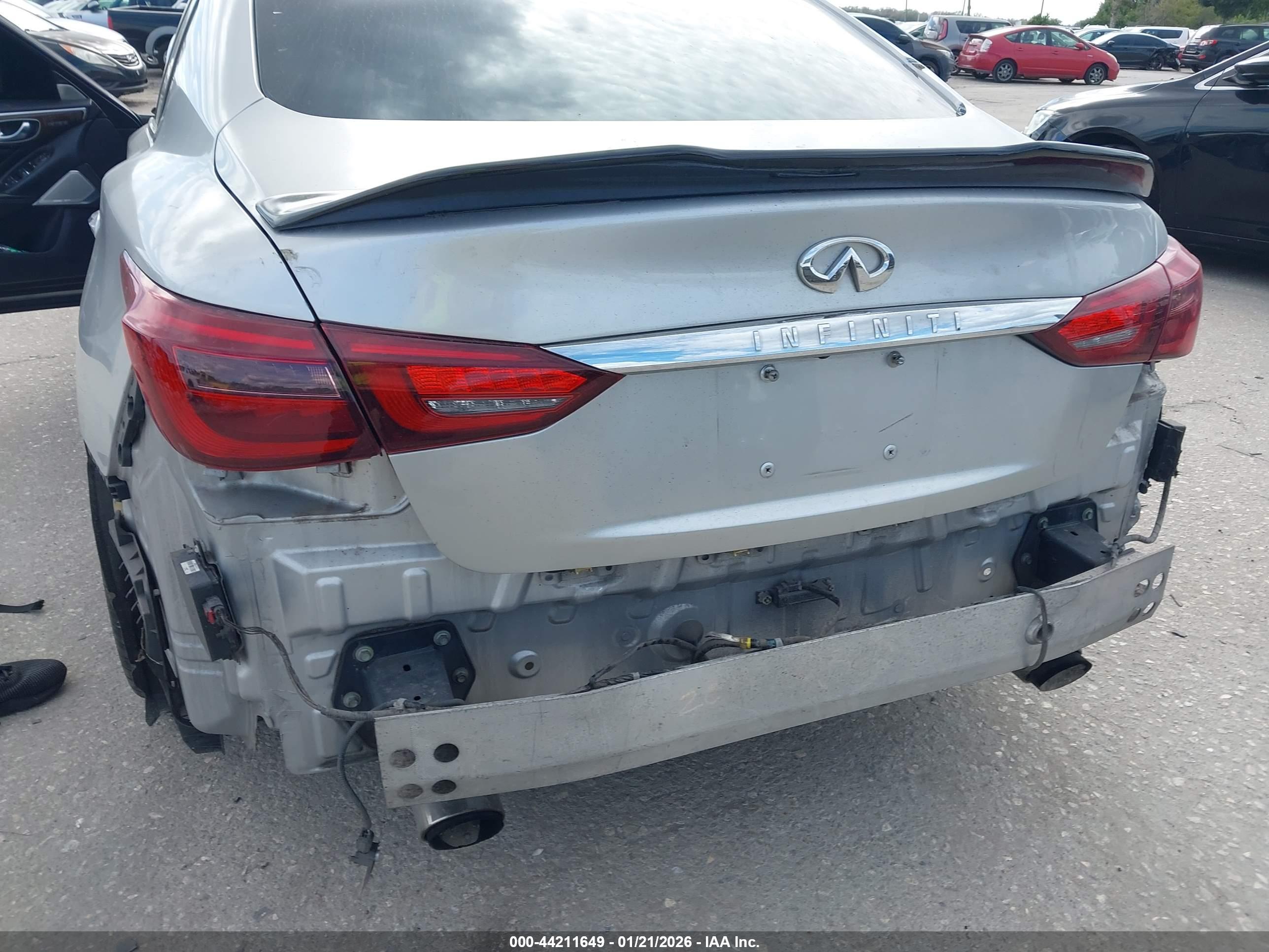 INFINITI Q50 image 6