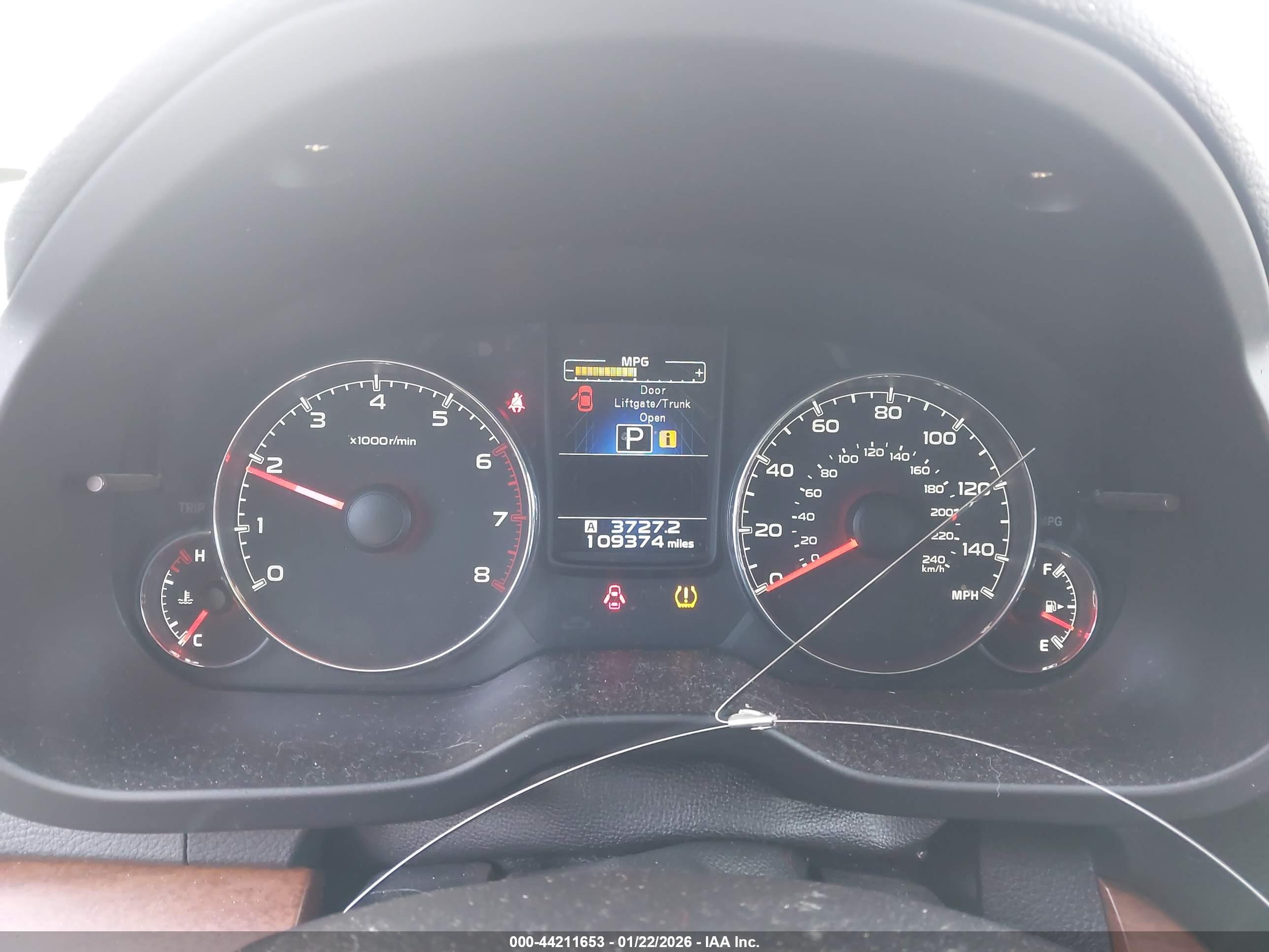 SUBARU OUTBACK image 7