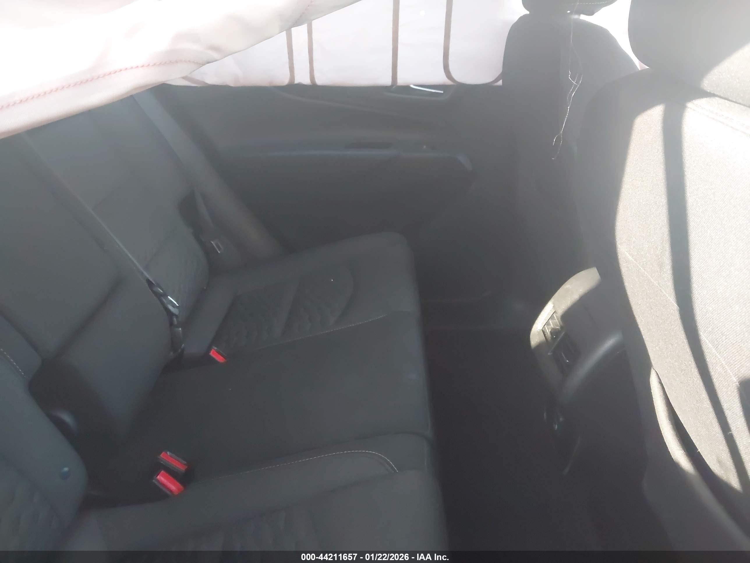 CHEVROLET EQUINOX image 8