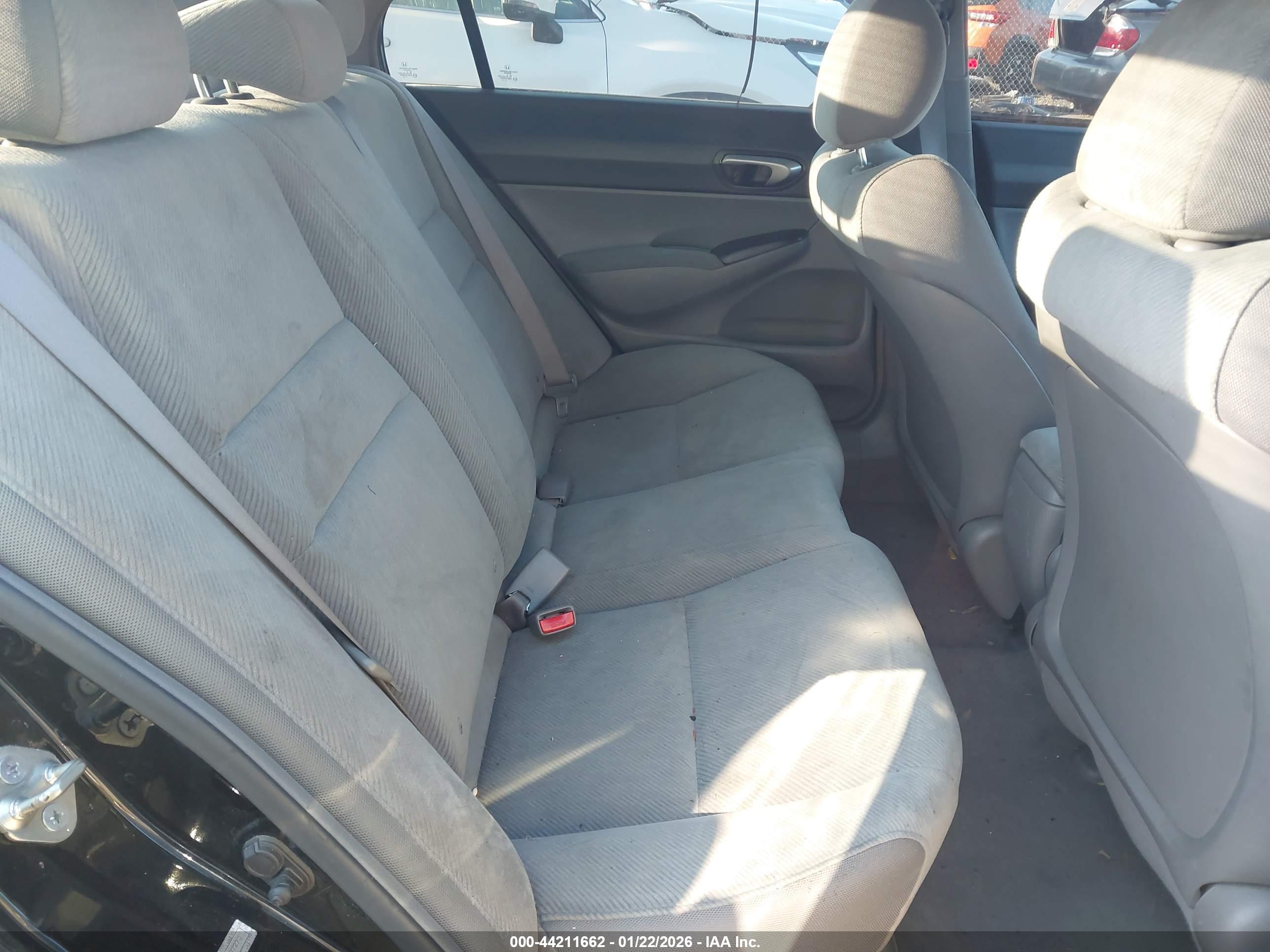 HONDA CIVIC image 8