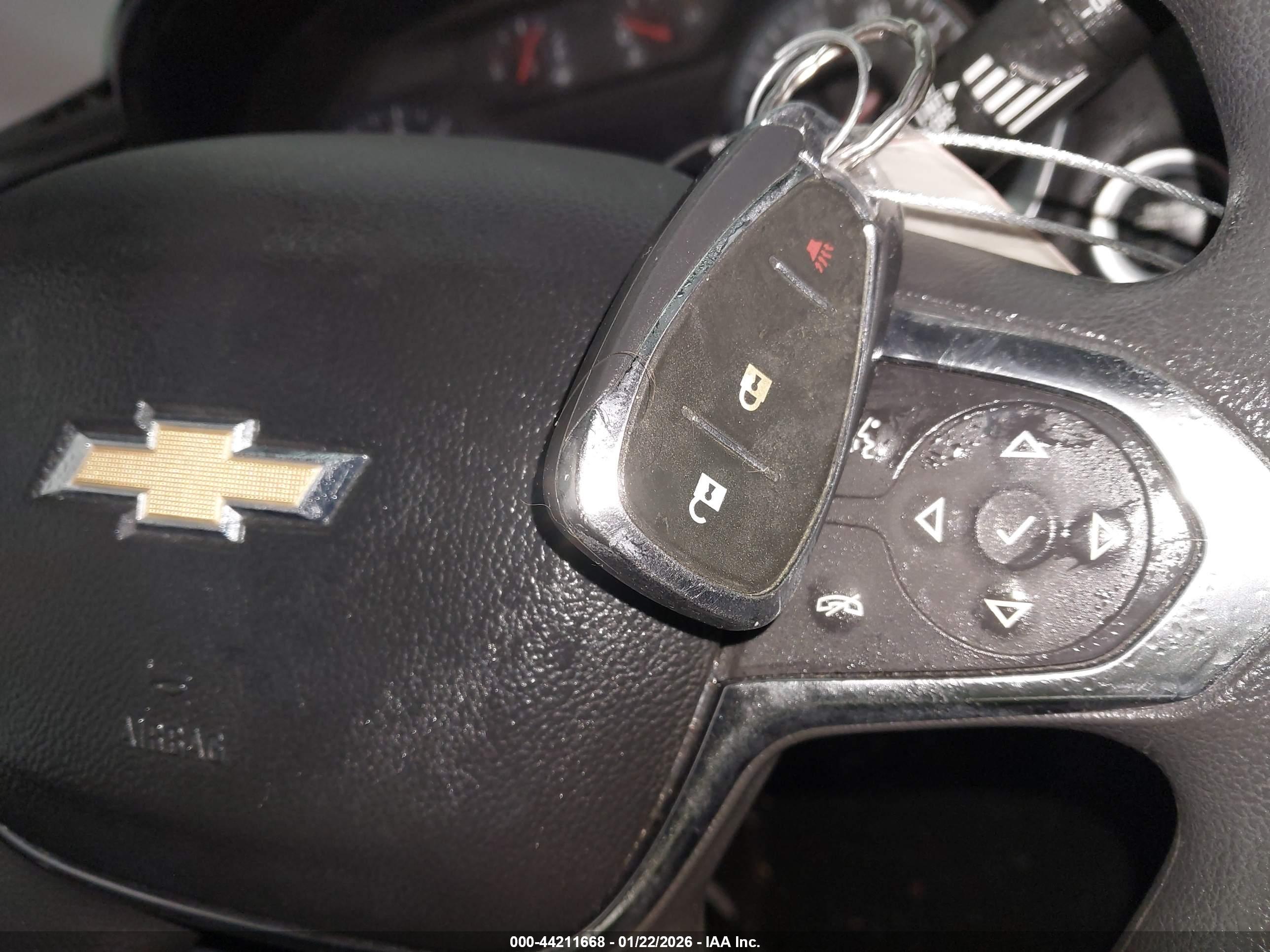CHEVROLET TRAVERSE image 11