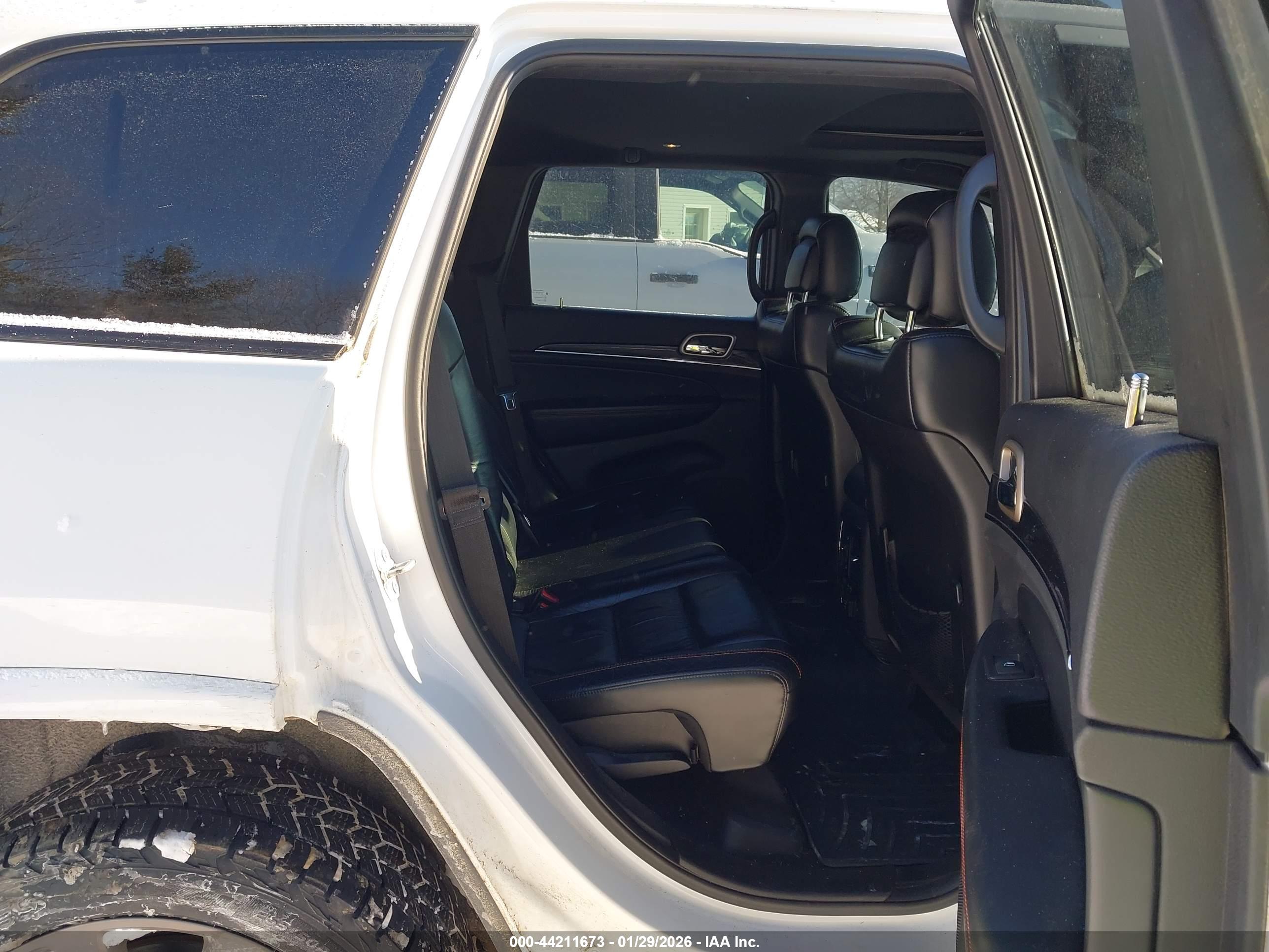JEEP GRAND image 8