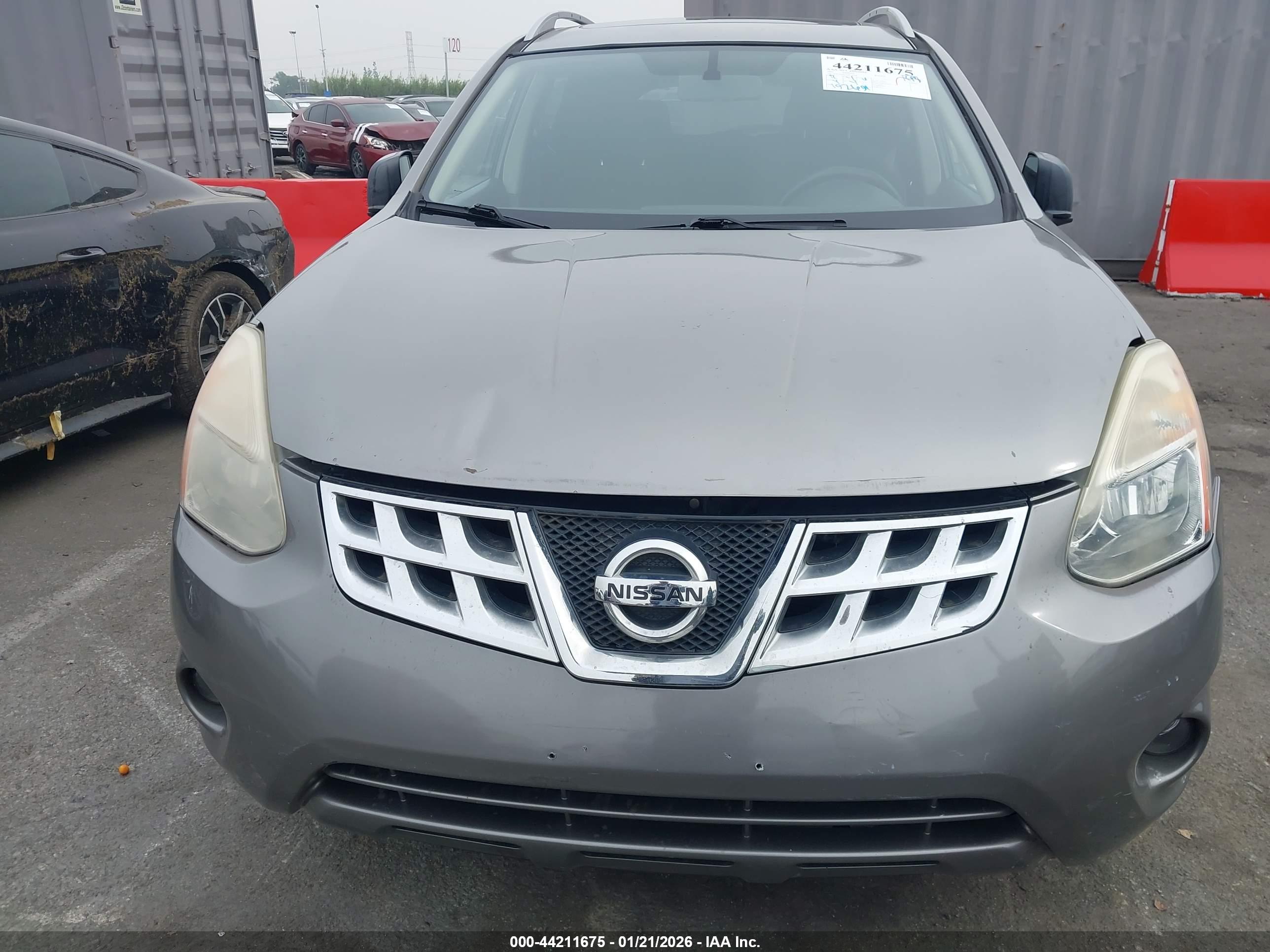 NISSAN ROGUE image 6
