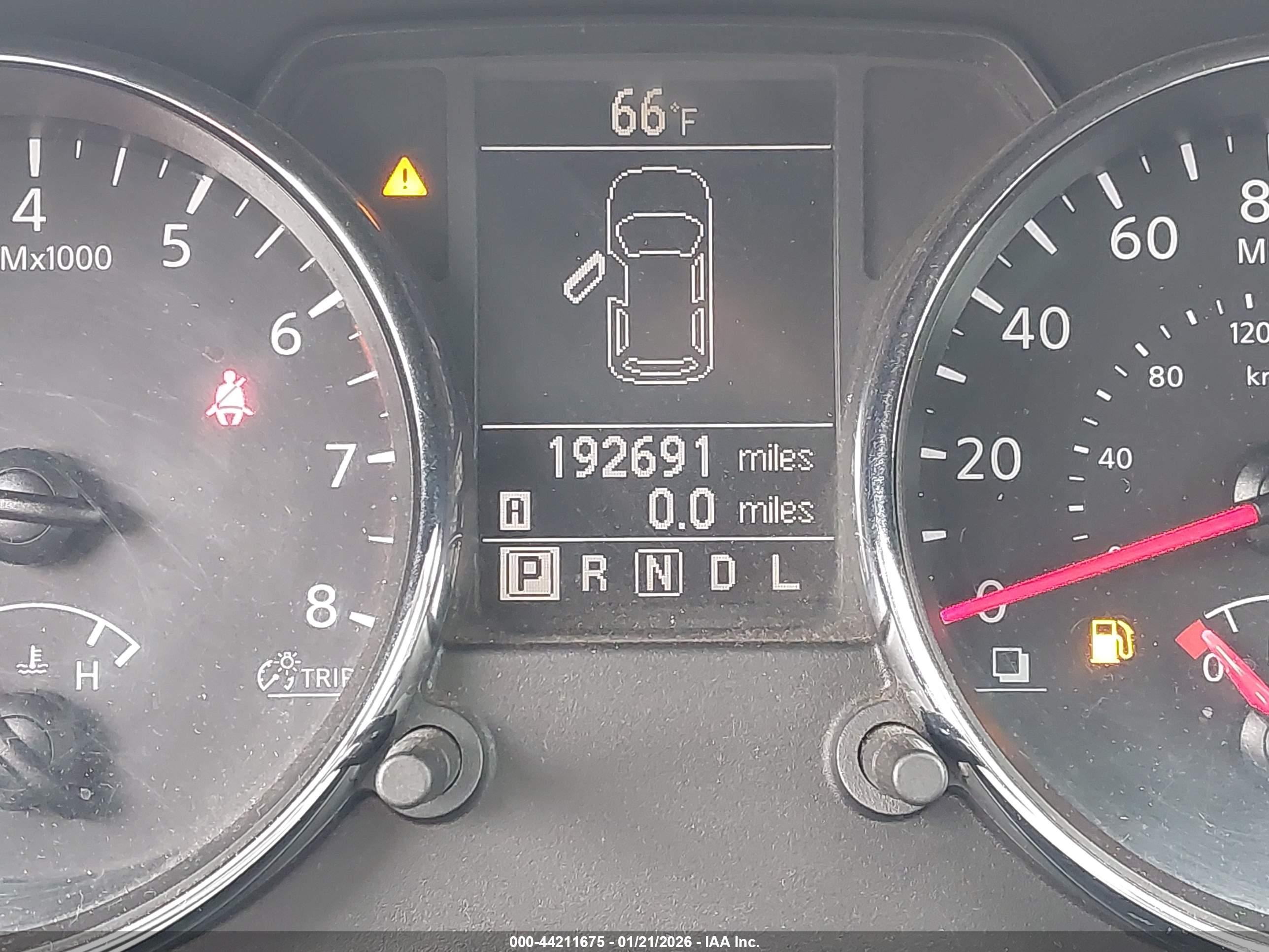 NISSAN ROGUE image 7