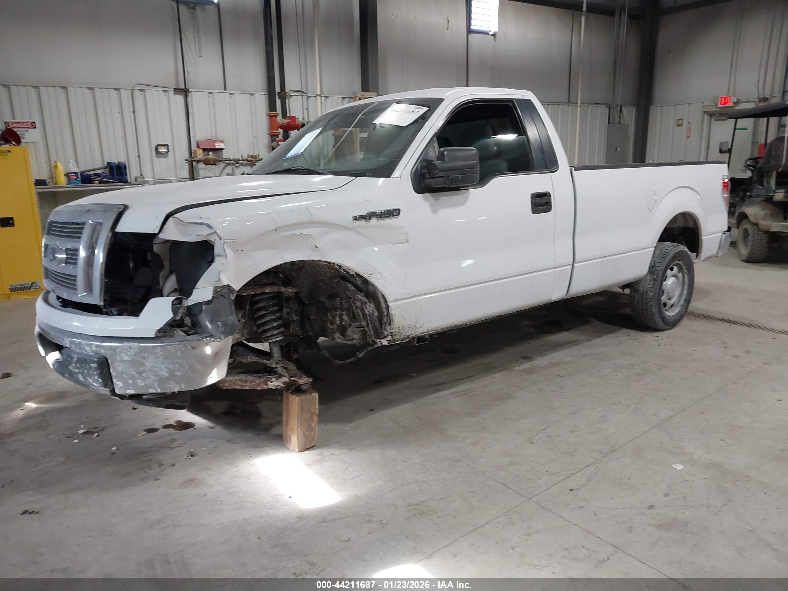 FORD F-150 image 2
