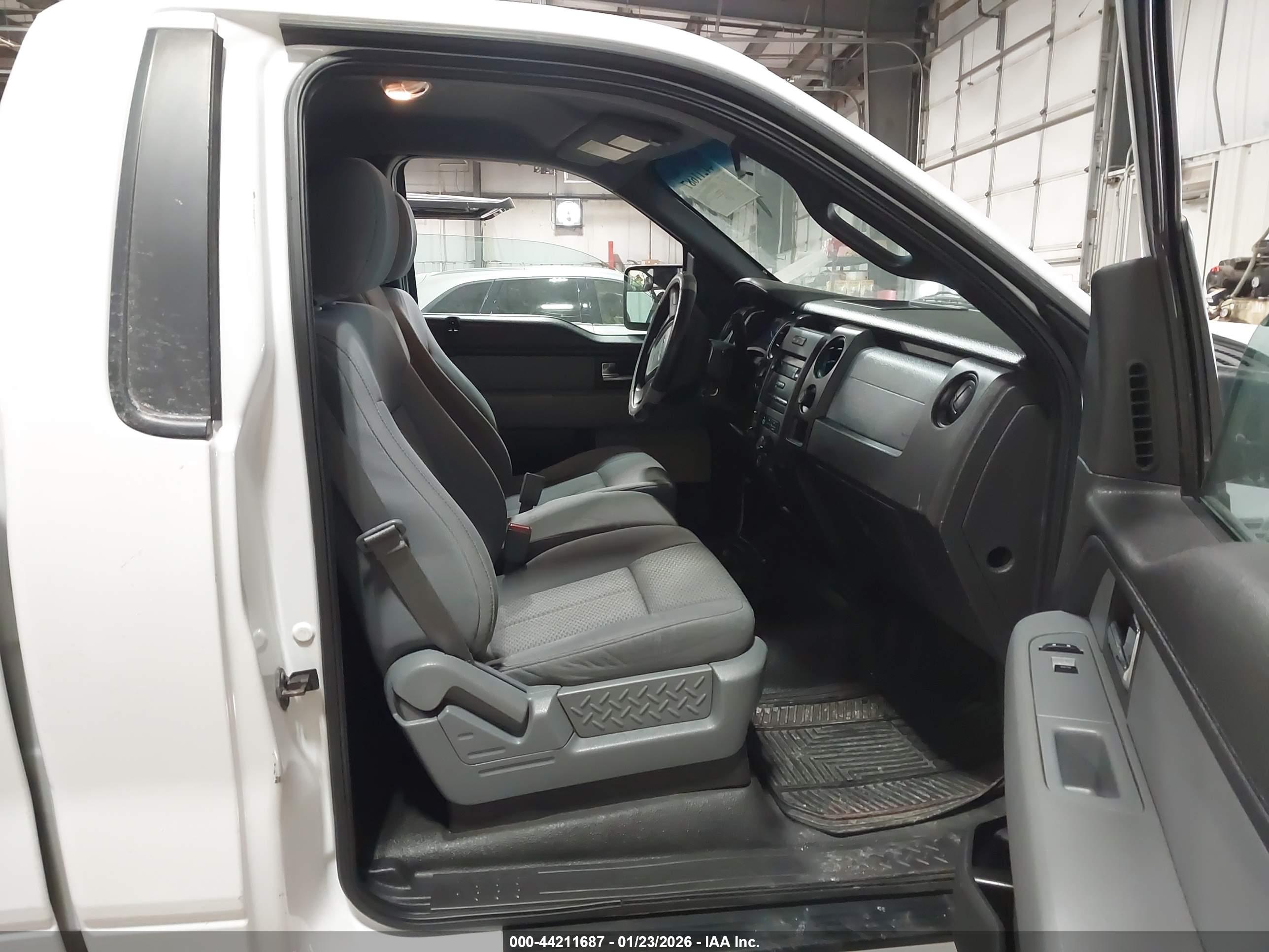 FORD F-150 image 5