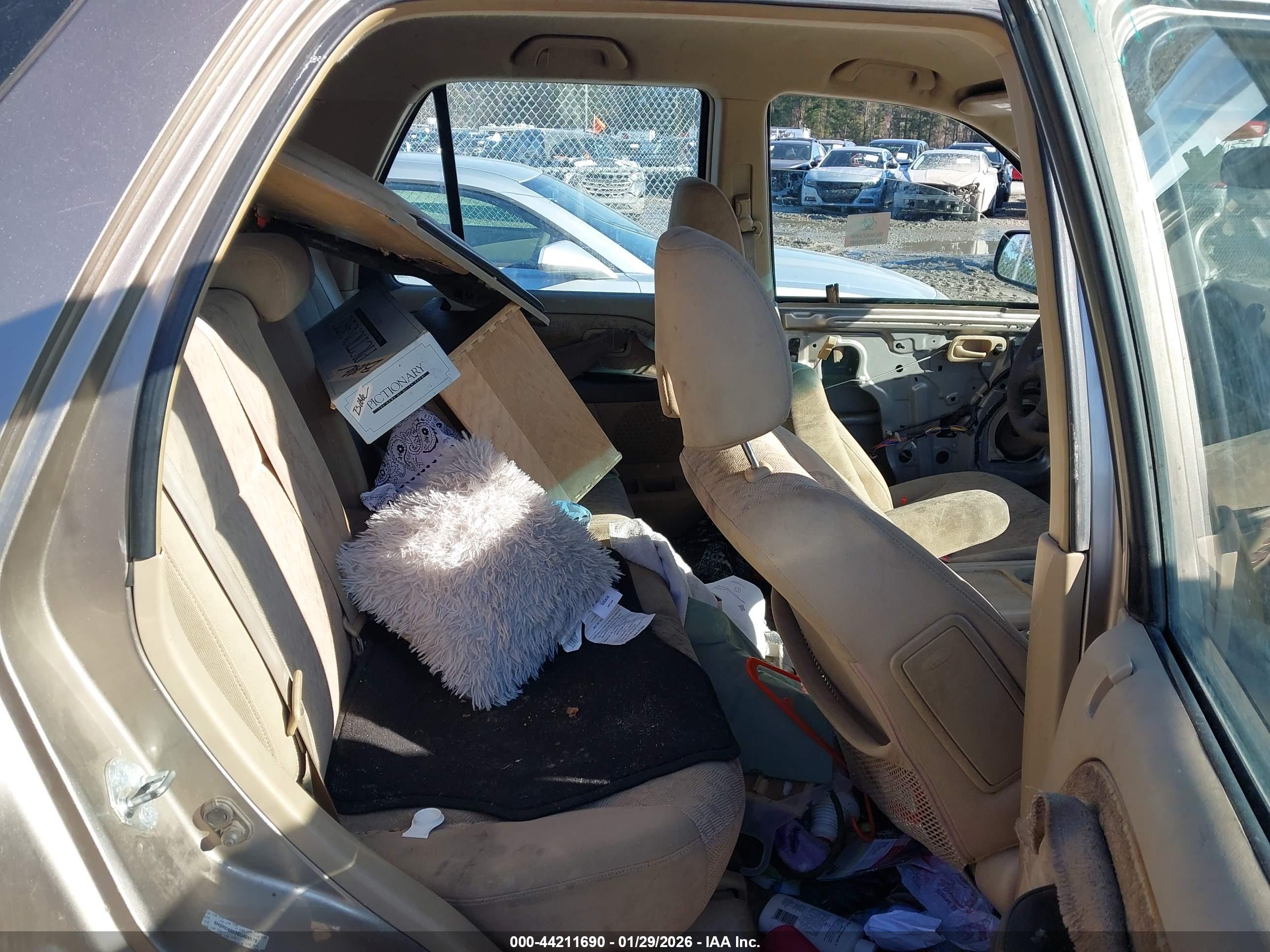 HONDA CR-V image 8