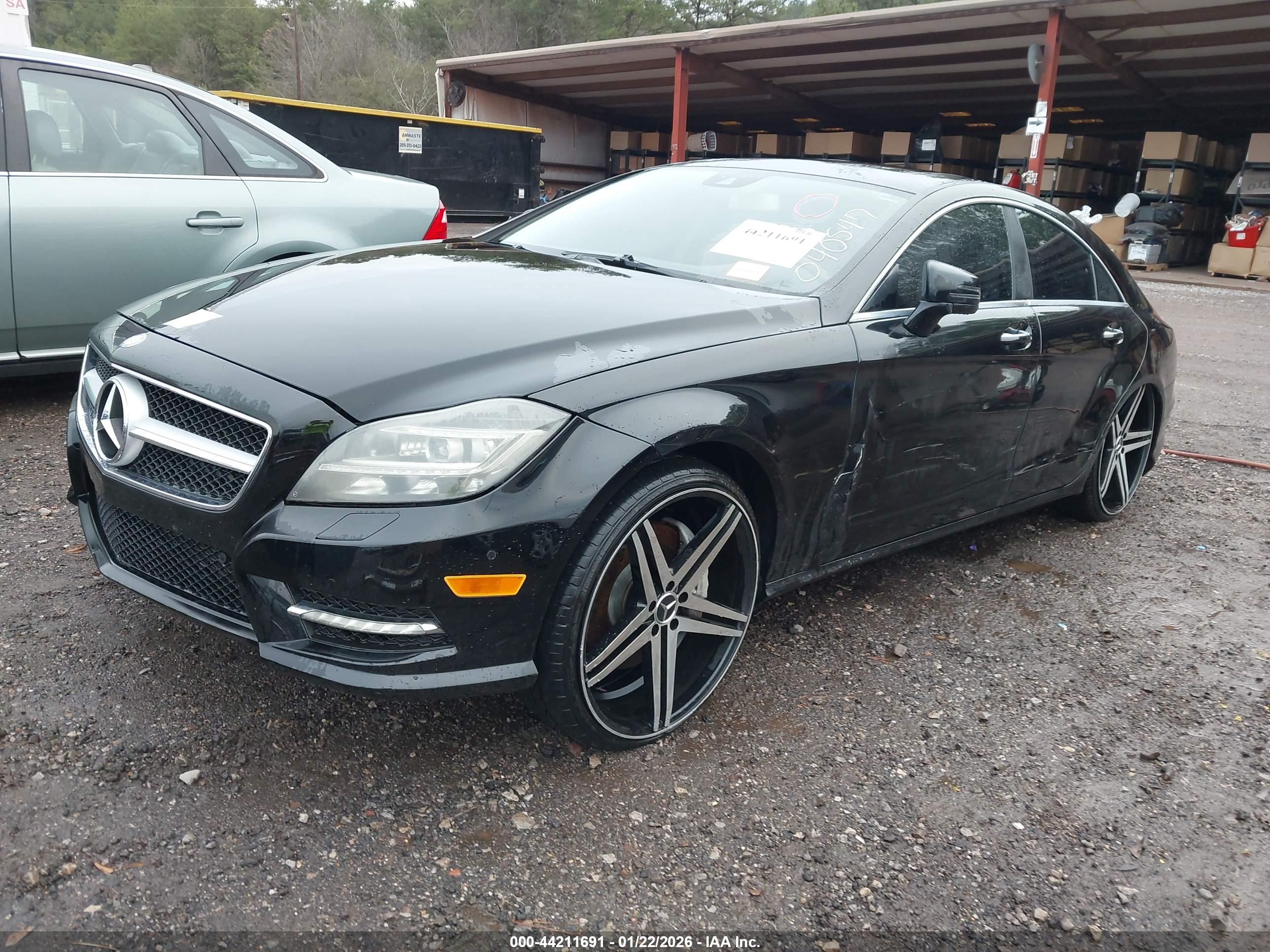 MERCEDES-BENZ CLS image 2