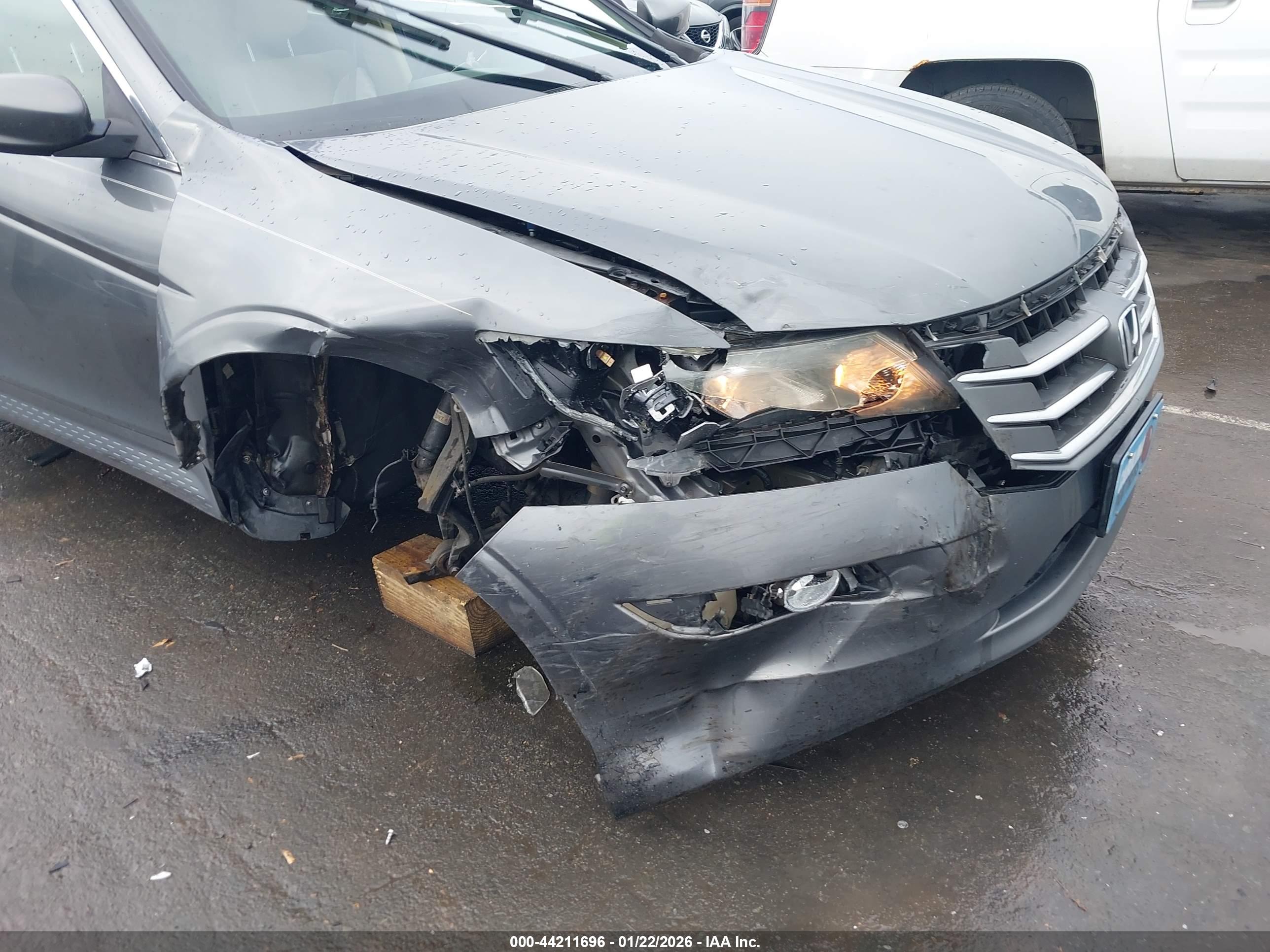 HONDA CROSSTOUR image 6