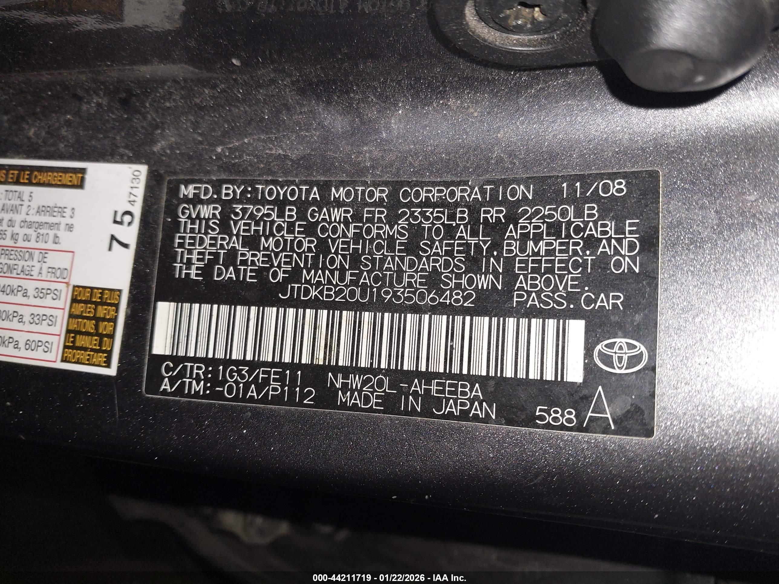 TOYOTA PRIUS image 9