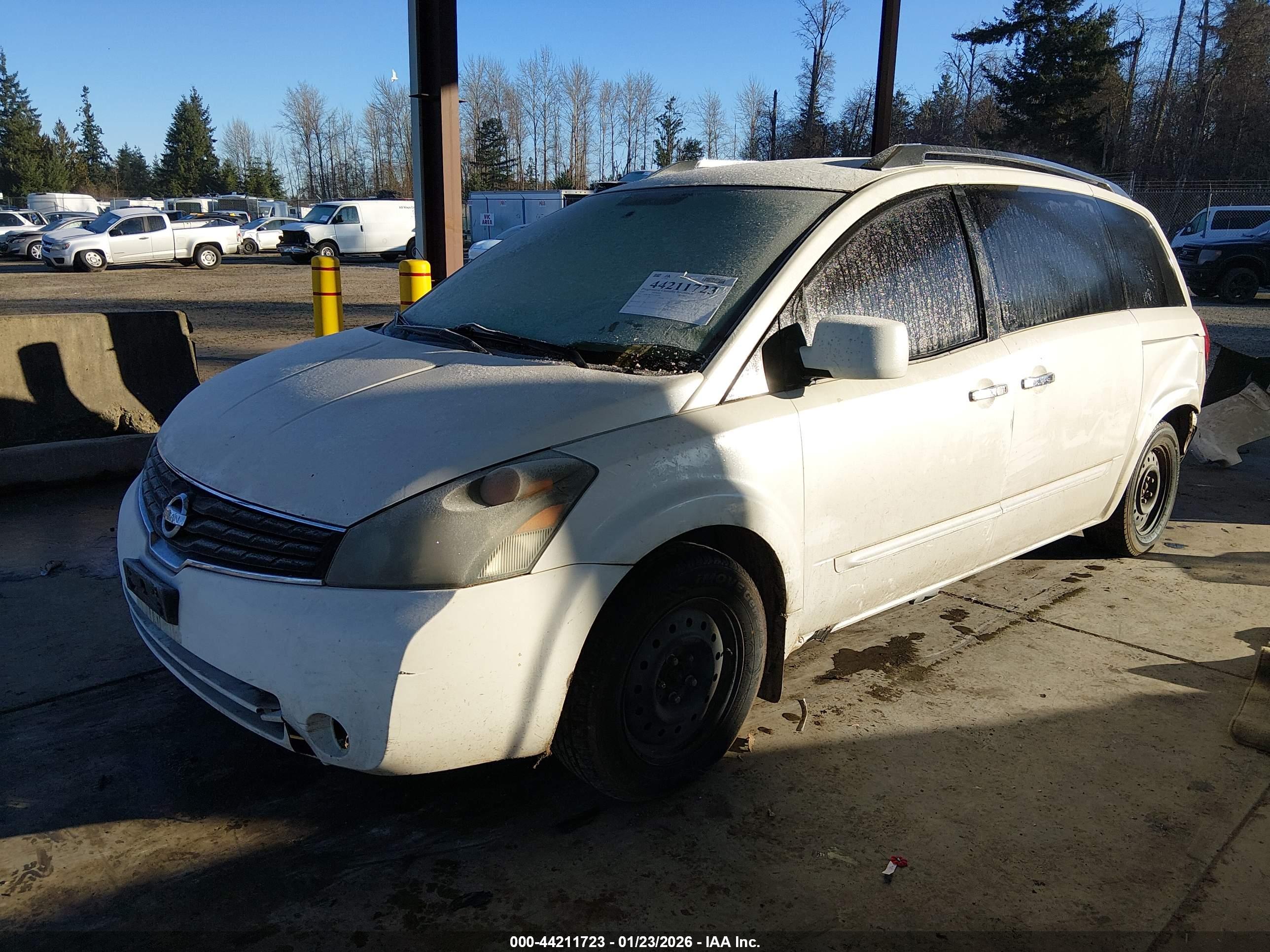 NISSAN QUEST image 2