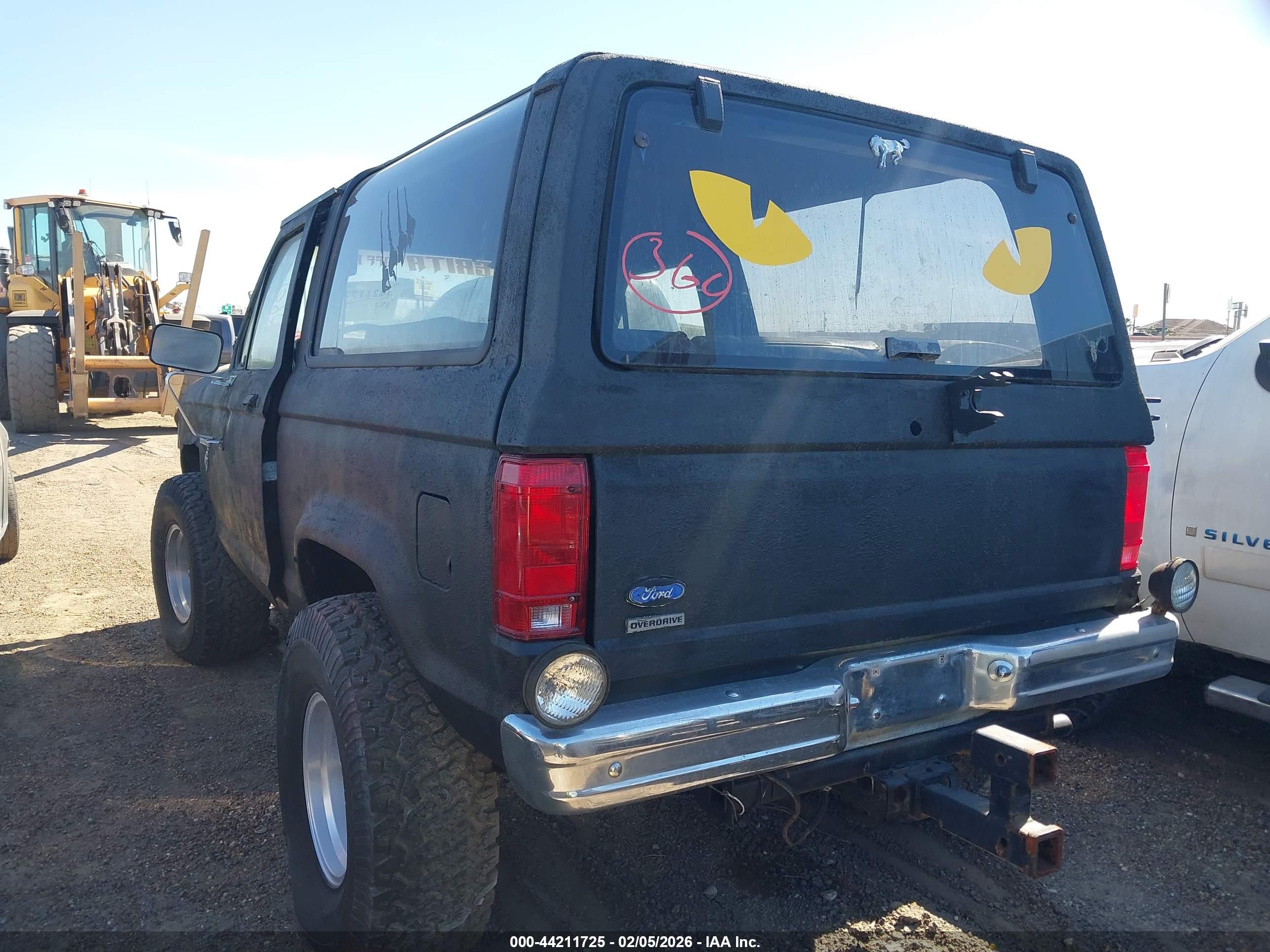 FORD BRONCO image 3