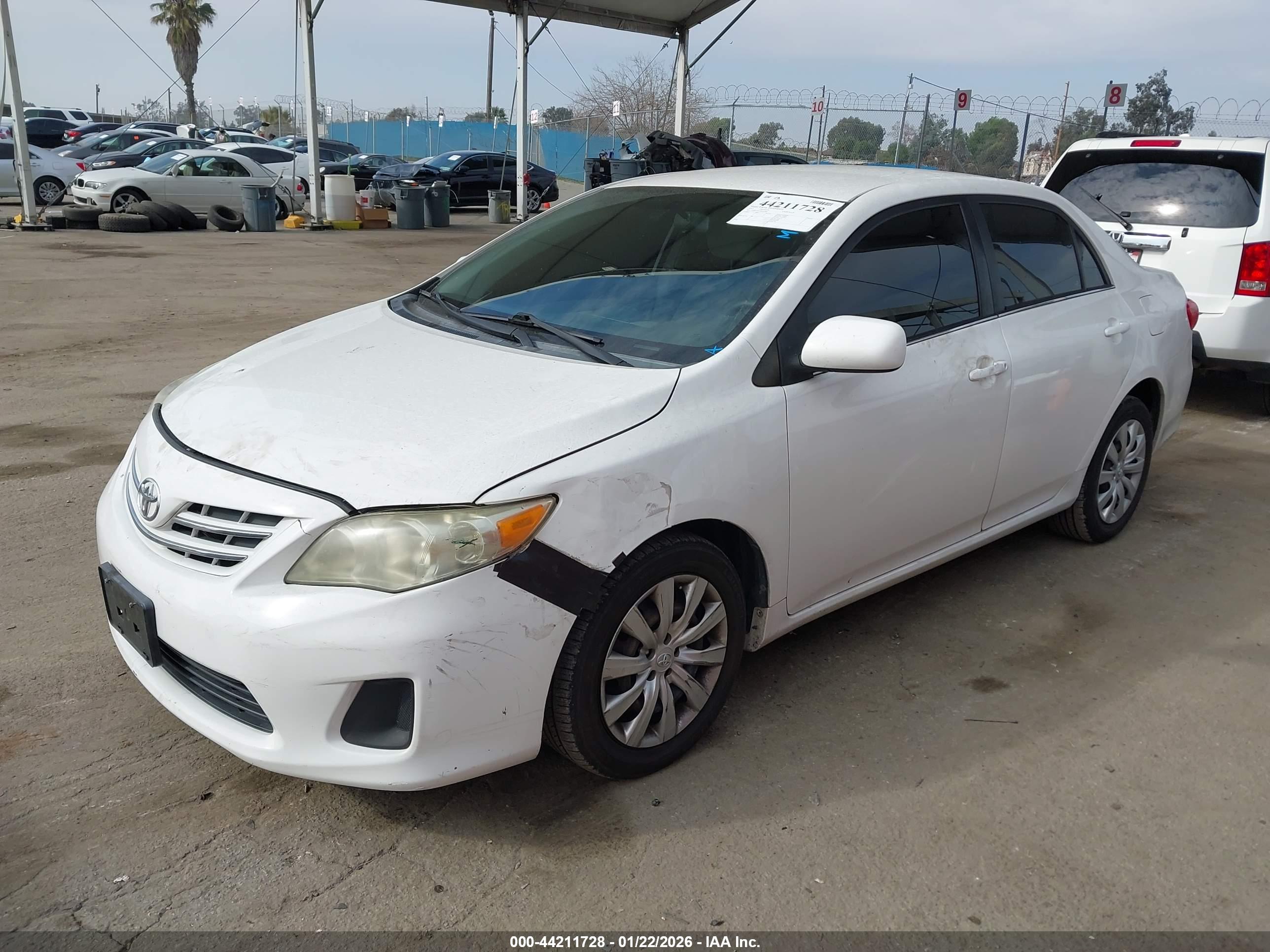 TOYOTA COROLLA image 2