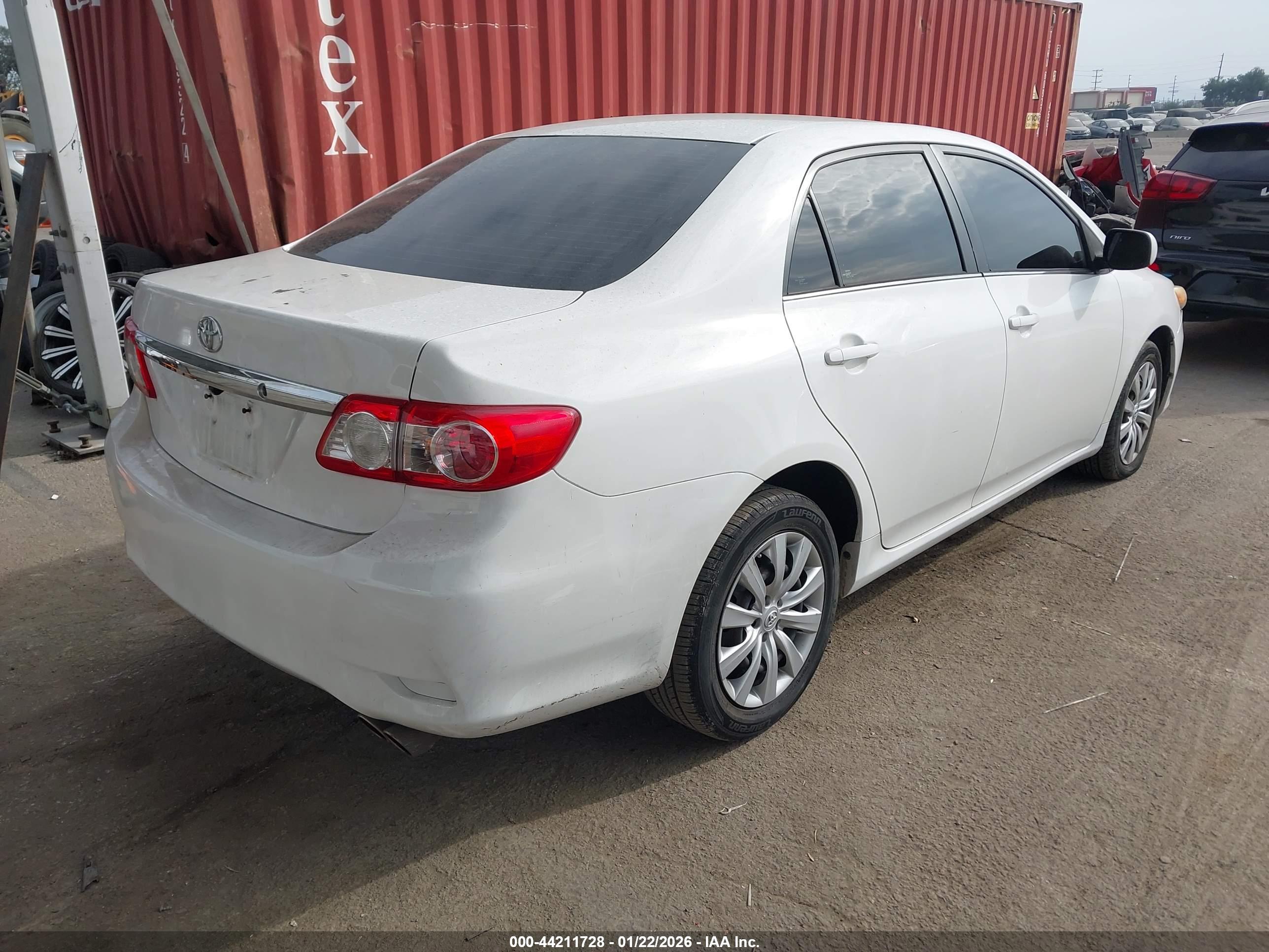TOYOTA COROLLA image 4