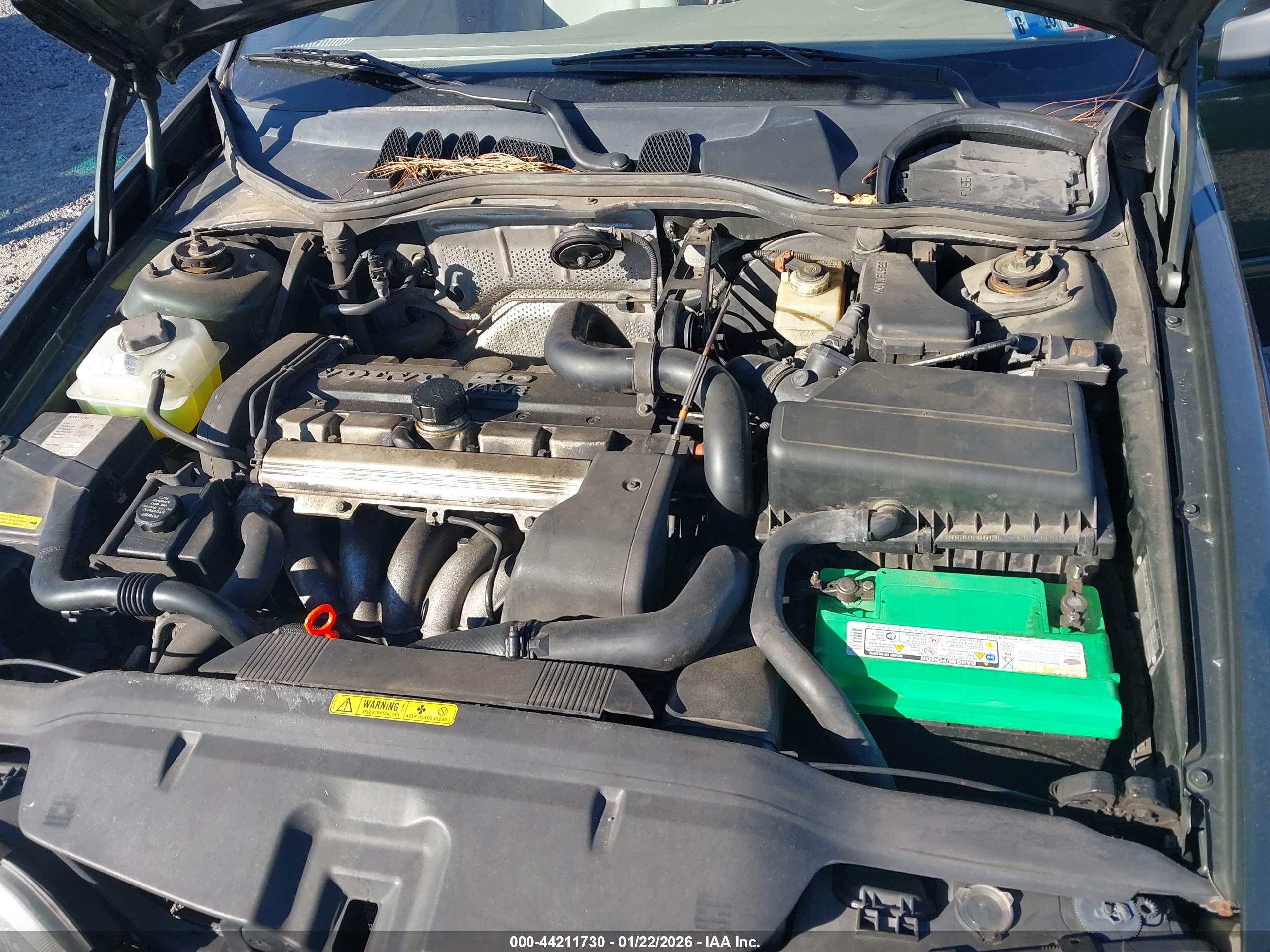 VOLVO S70 image 10