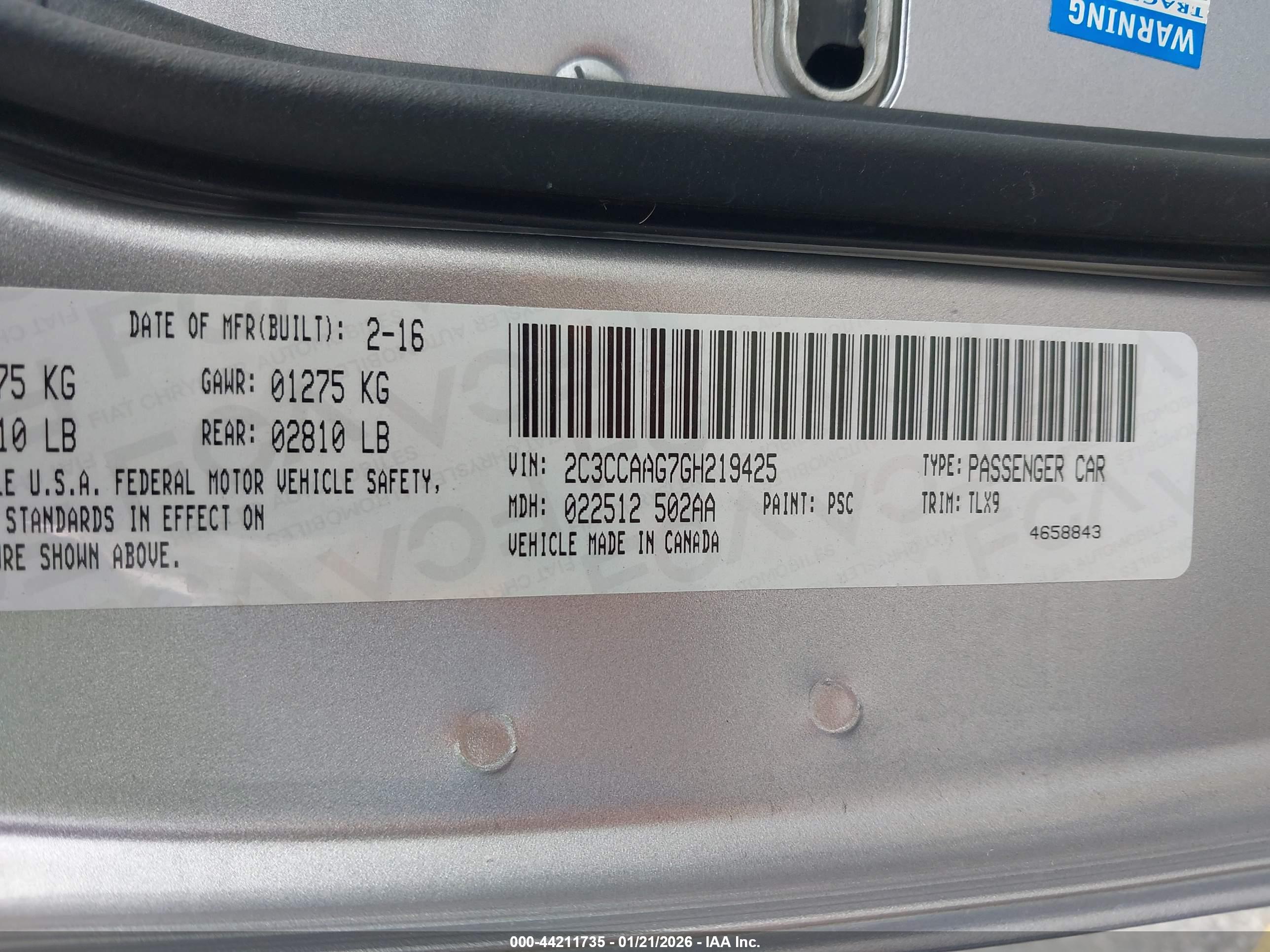 CHRYSLER 300 image 9