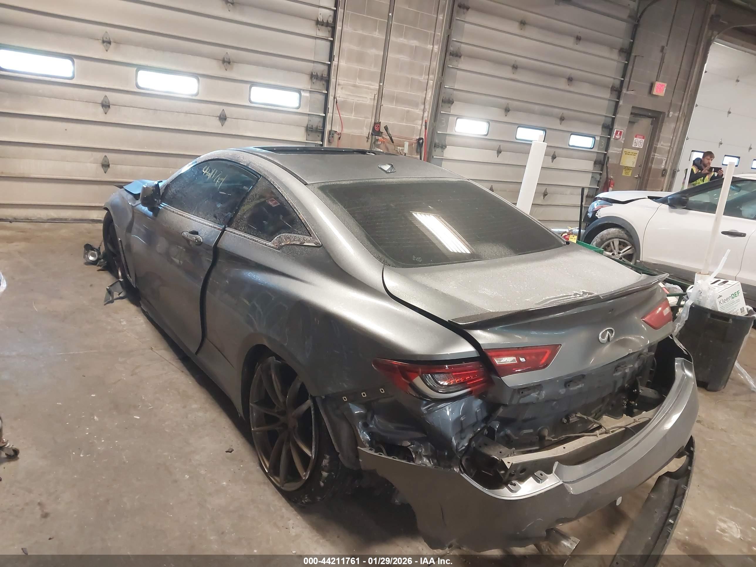 INFINITI Q60 image 3