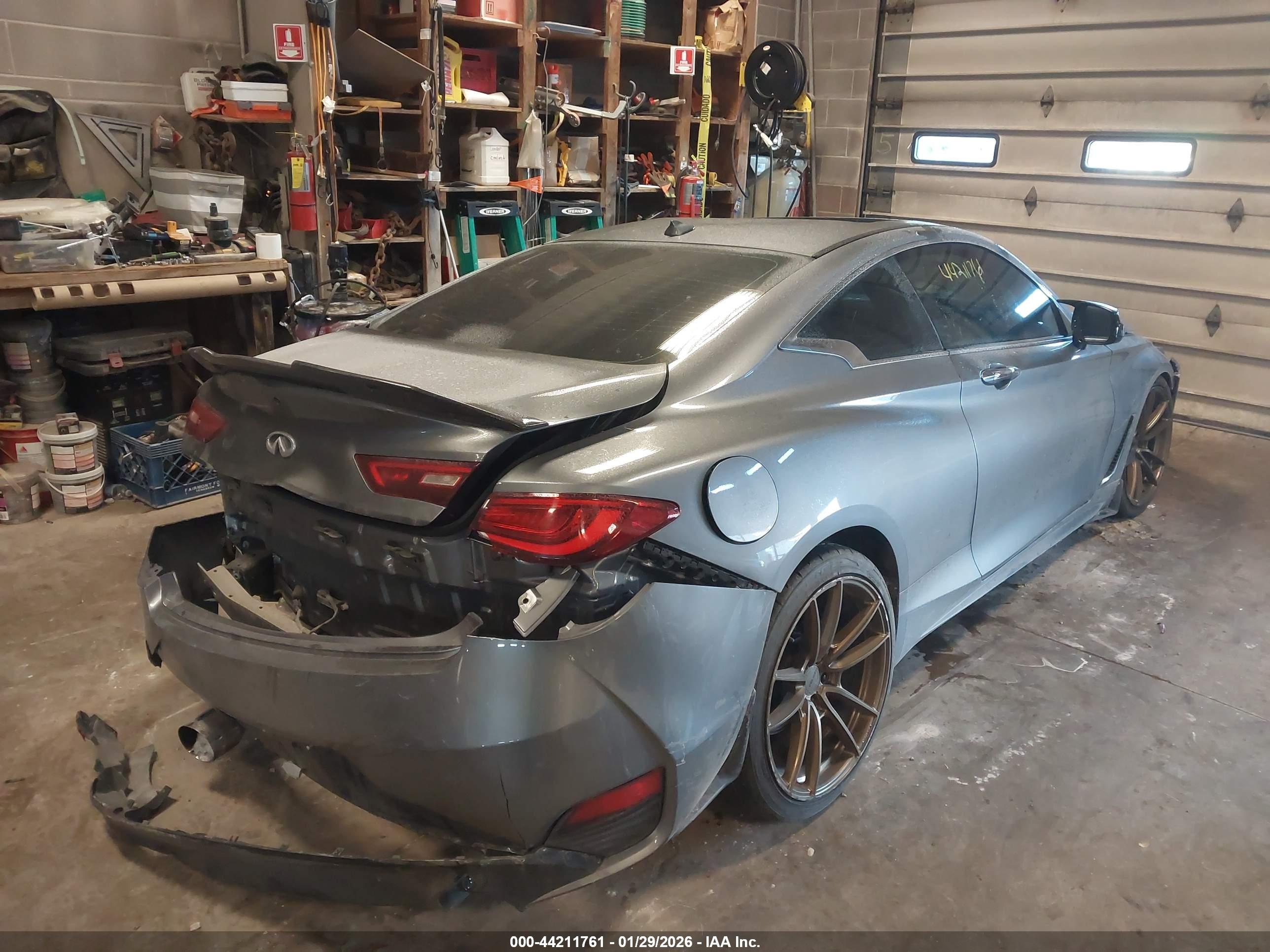 INFINITI Q60 image 4