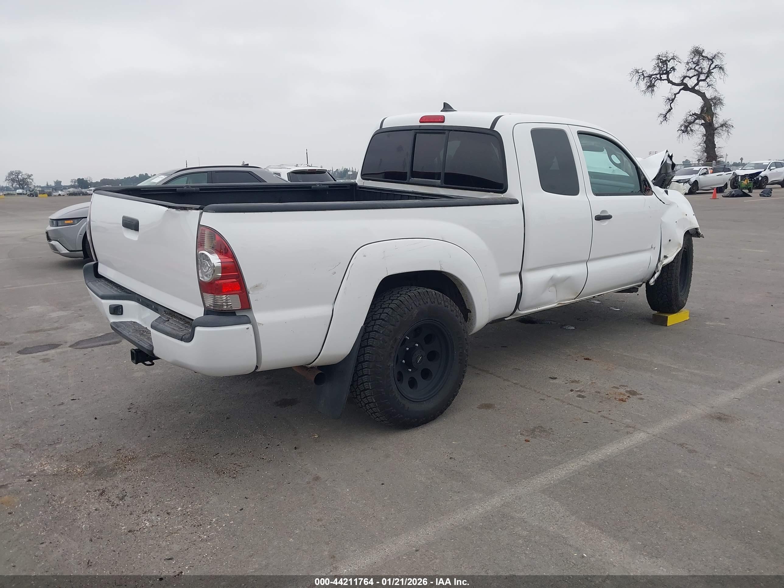 TOYOTA TACOMA image 4