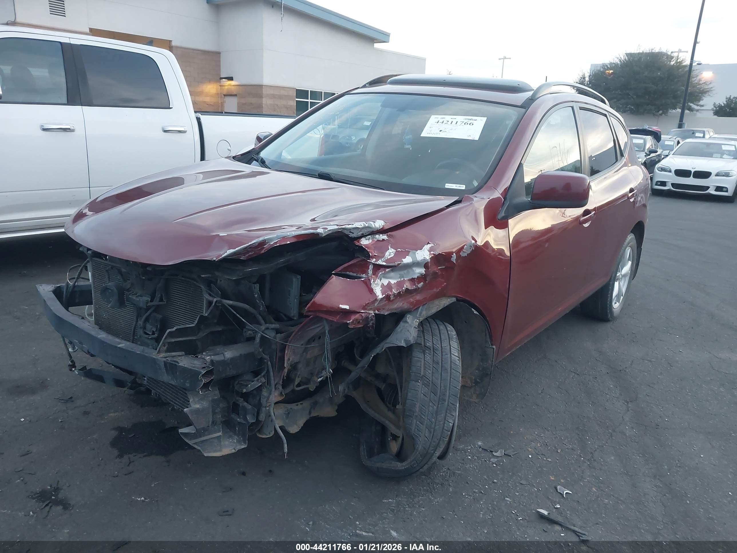 NISSAN ROGUE image 2