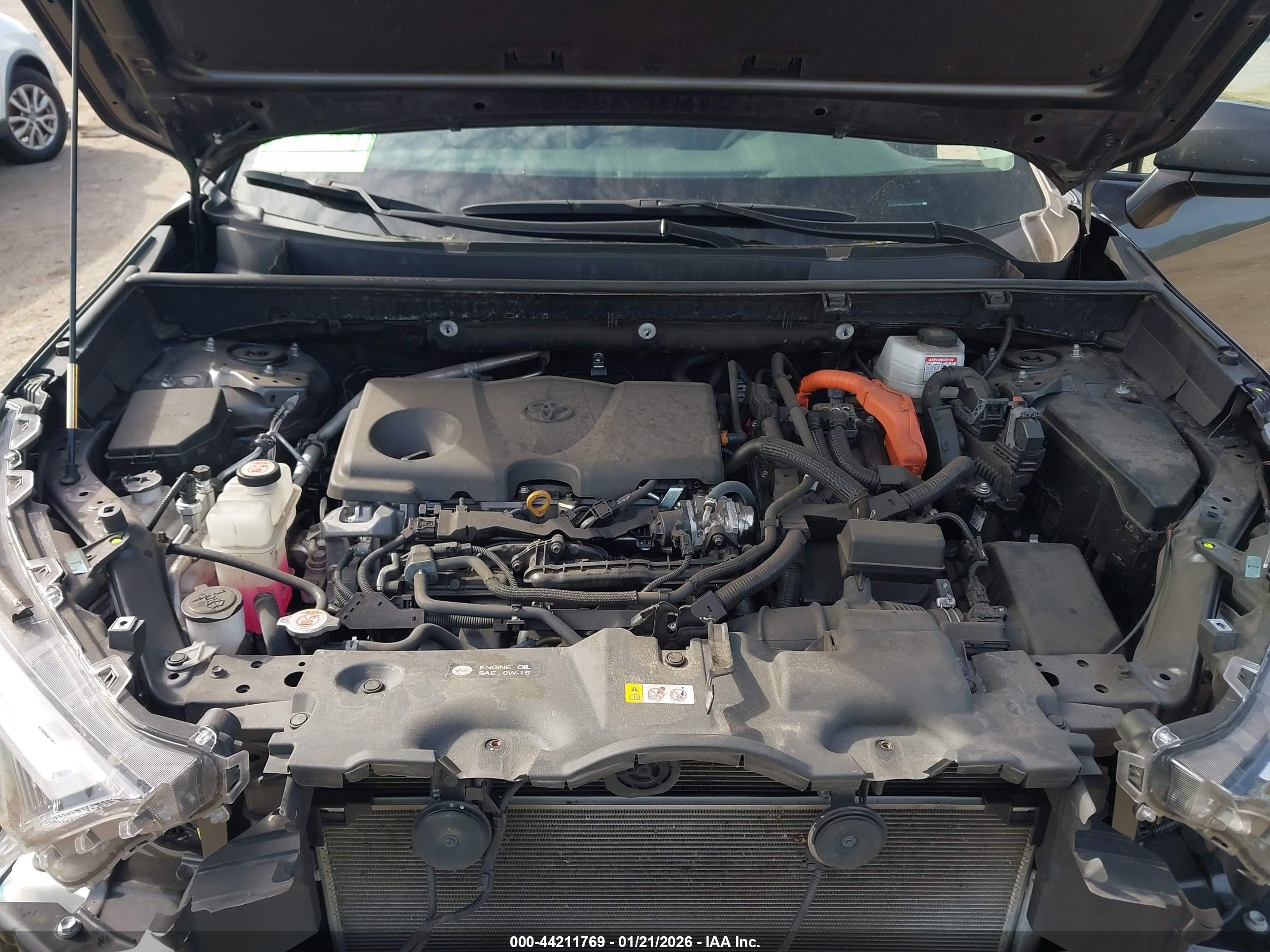 TOYOTA RAV4 image 10