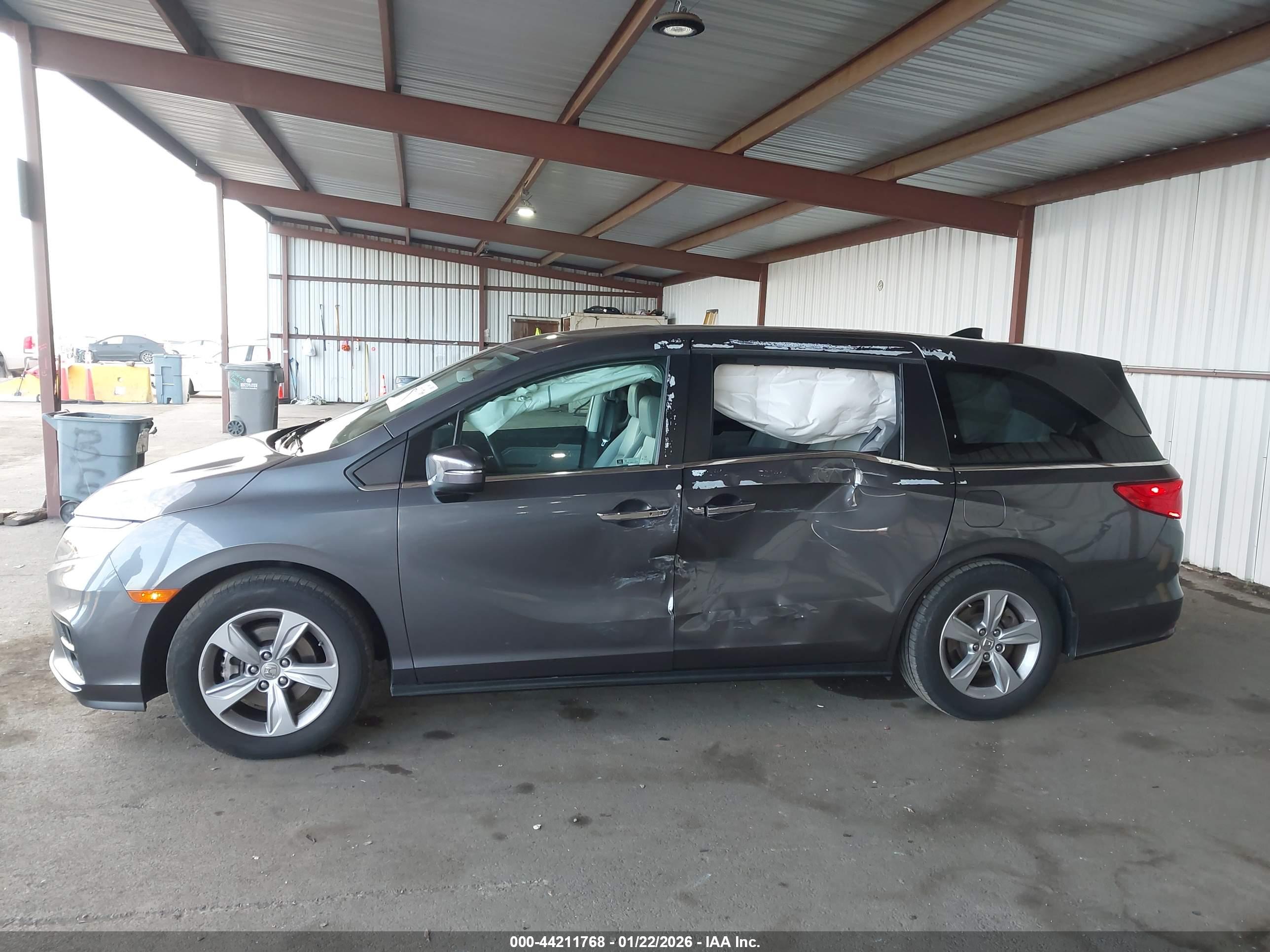 HONDA ODYSSEY image 6