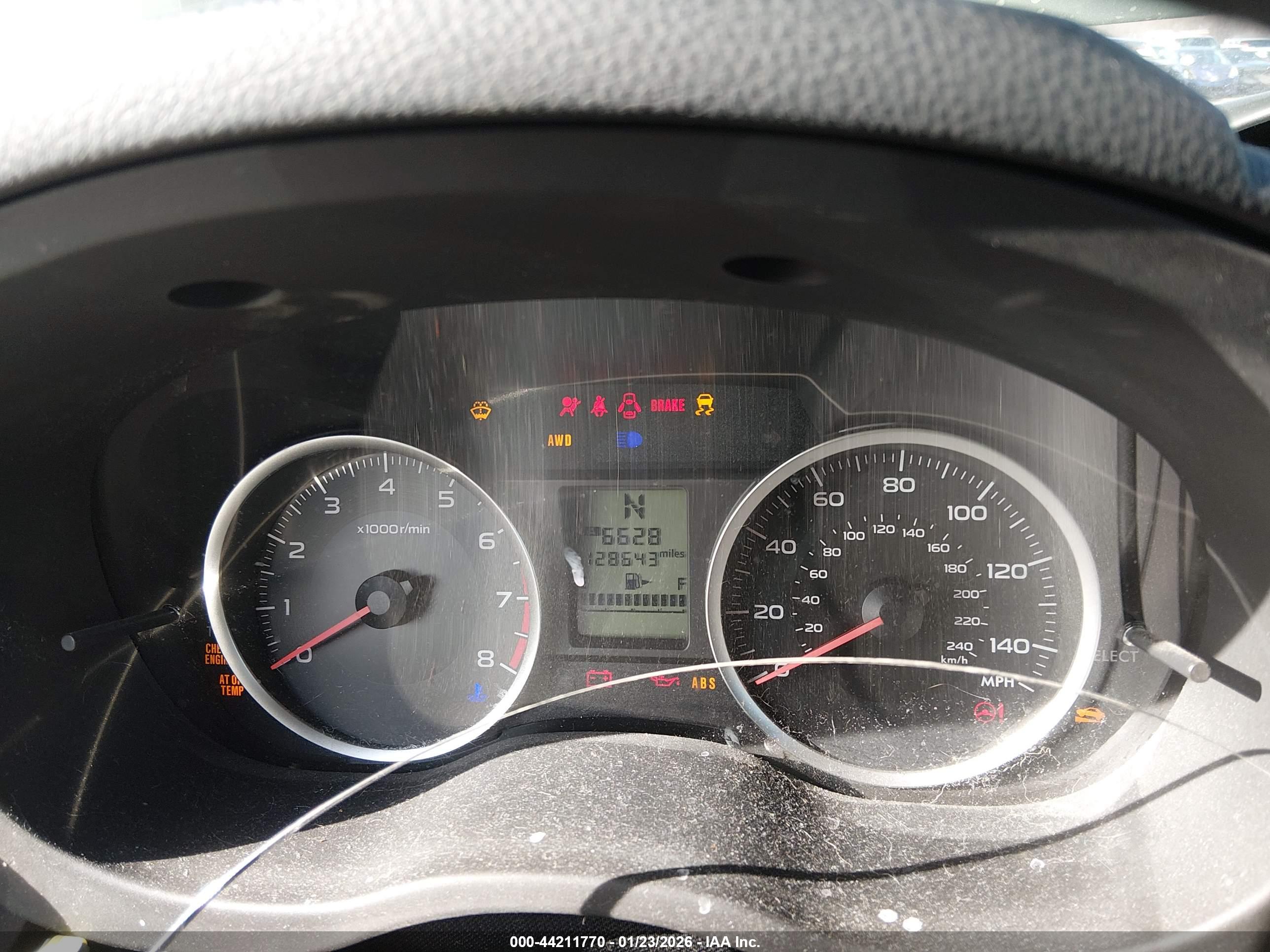 SUBARU FORESTER image 7