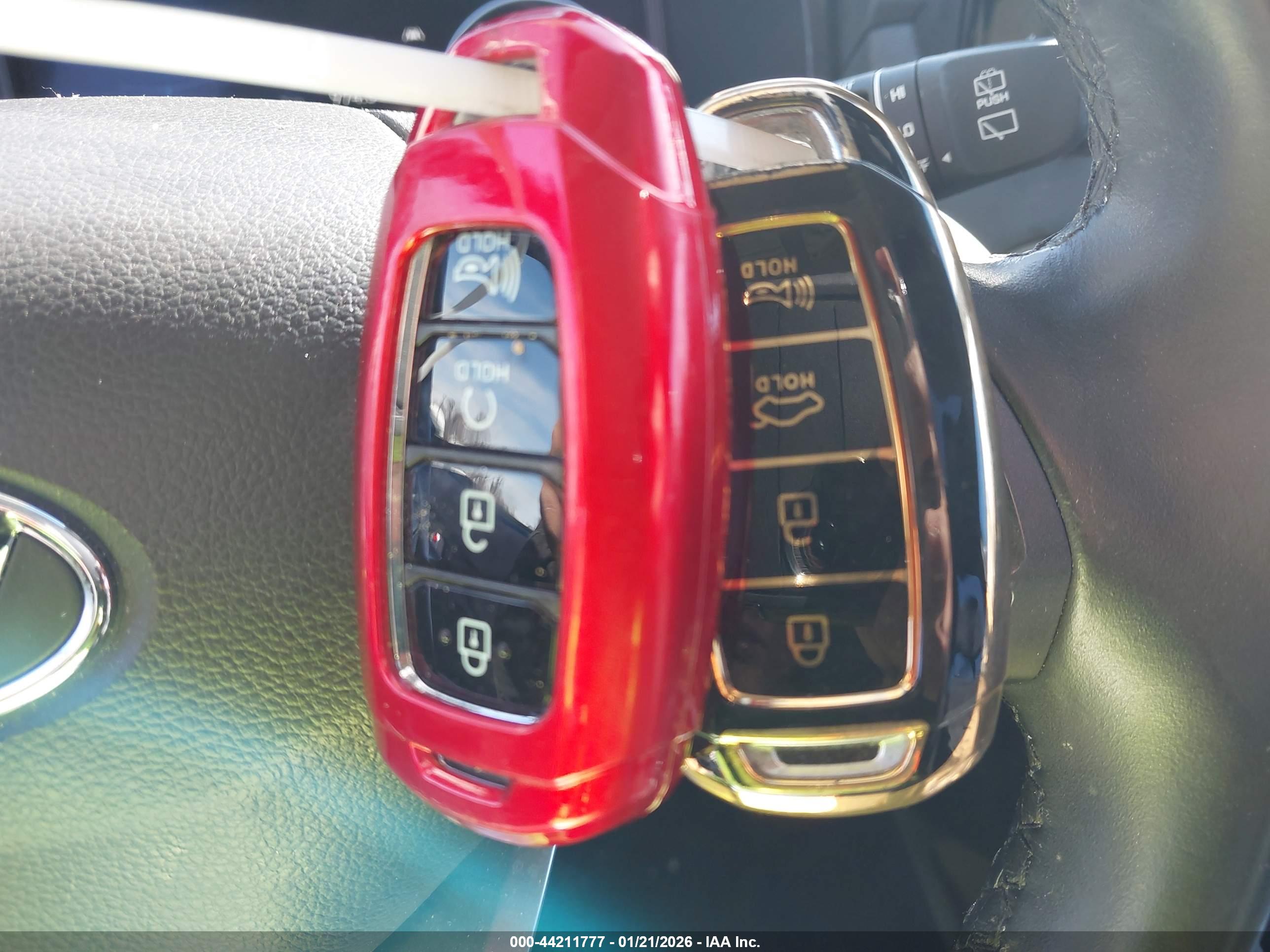 HYUNDAI KONA image 11