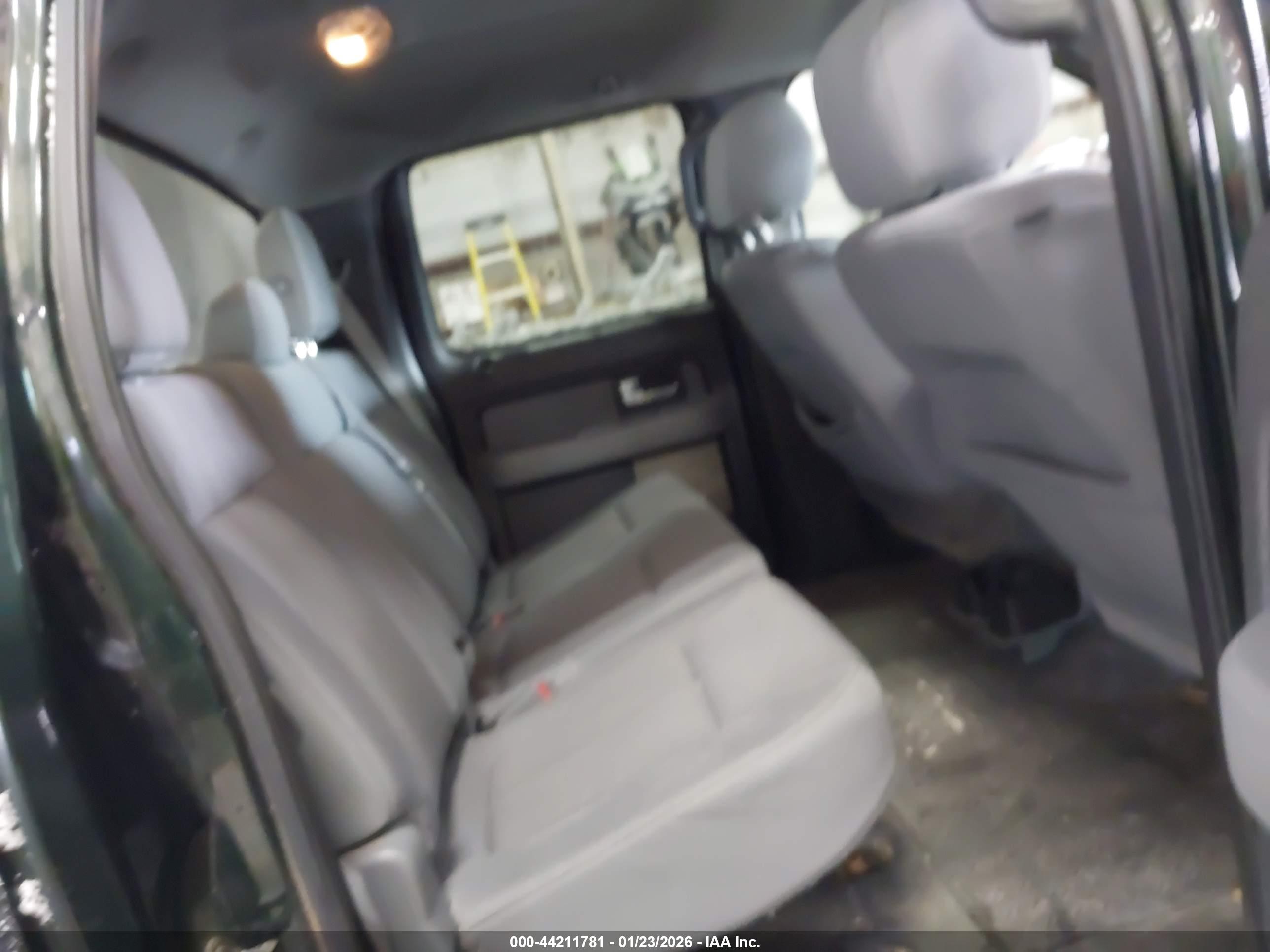 FORD F-150 image 8
