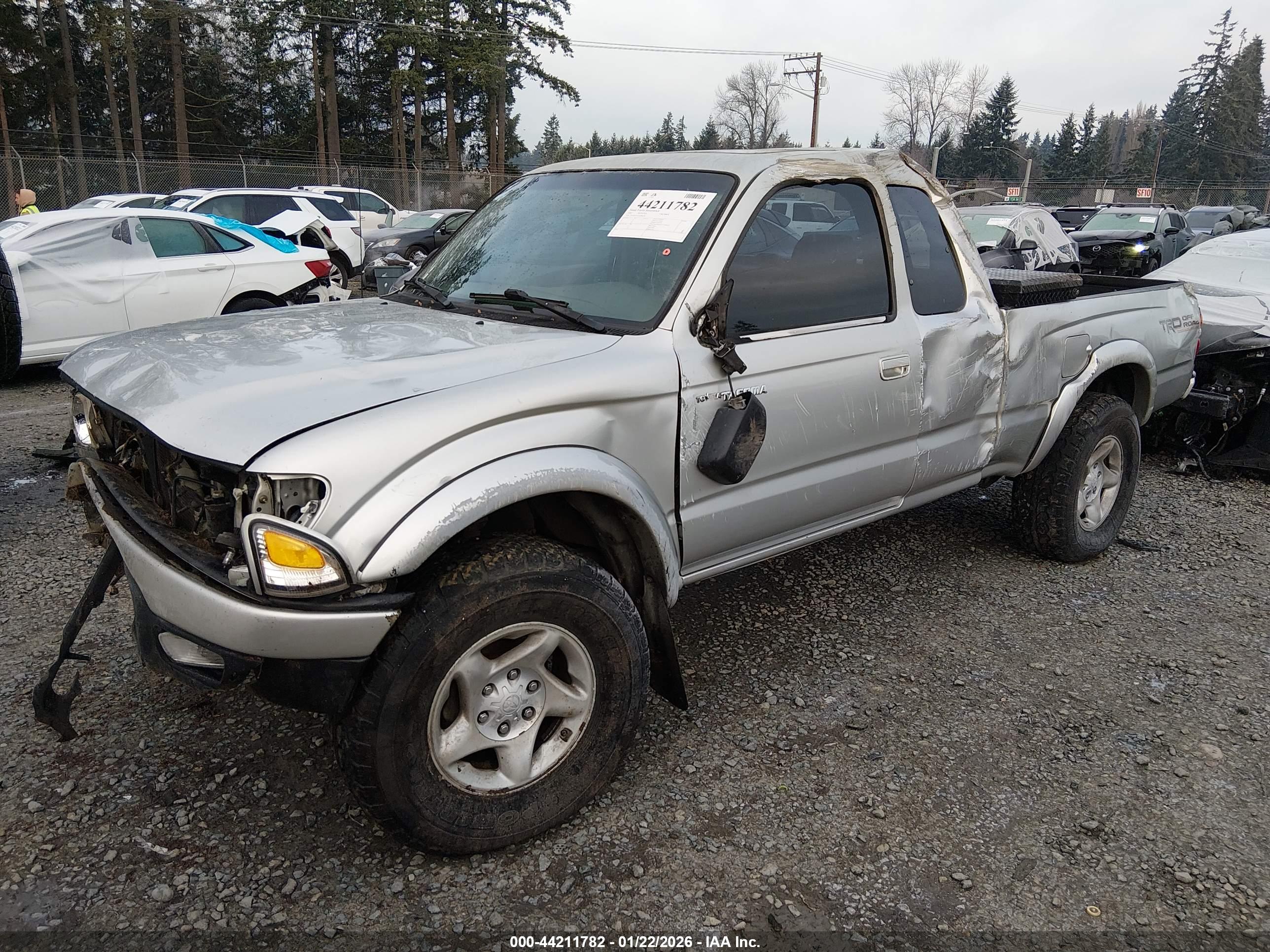 TOYOTA TACOMA image 2