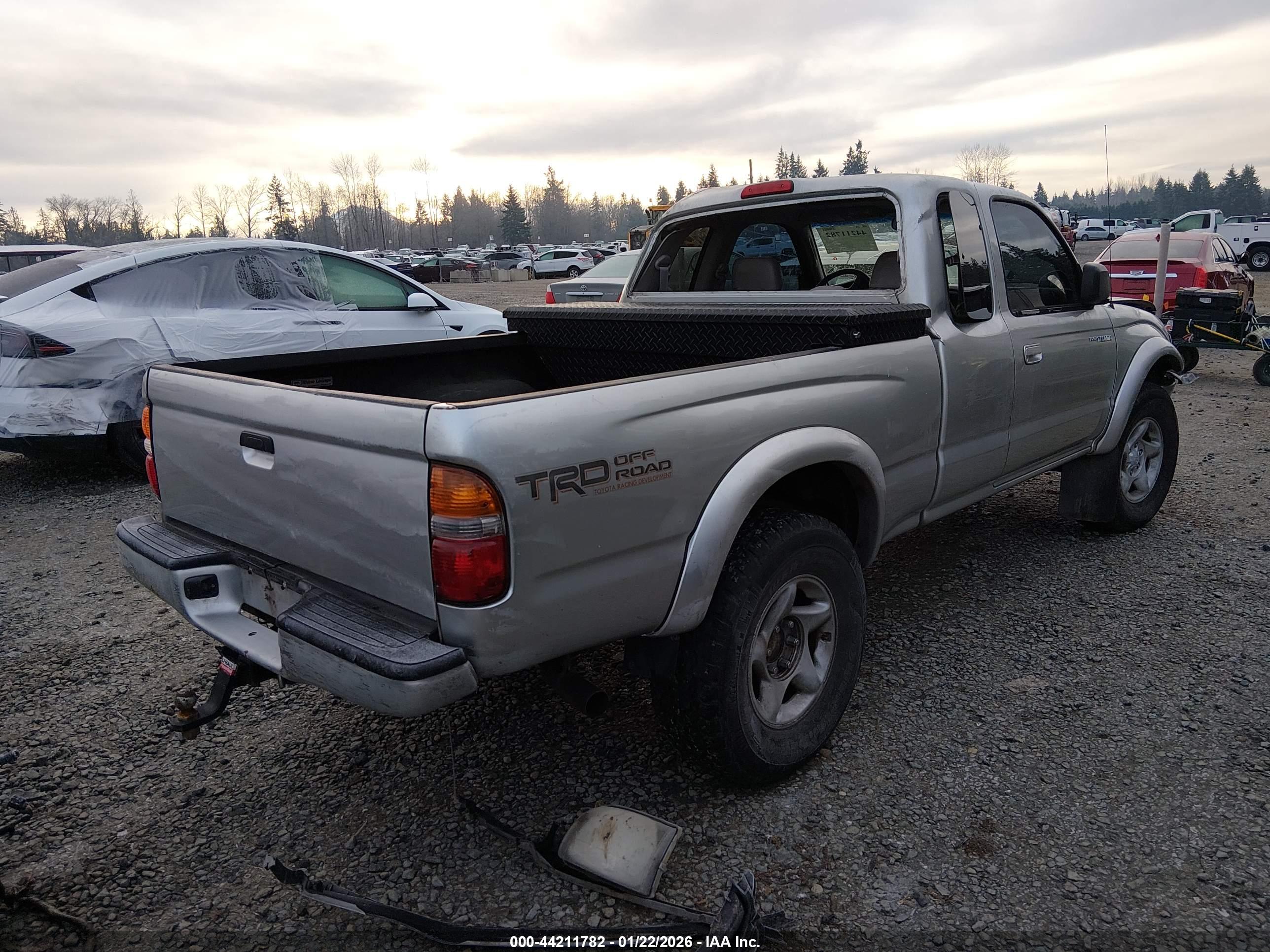 TOYOTA TACOMA image 4