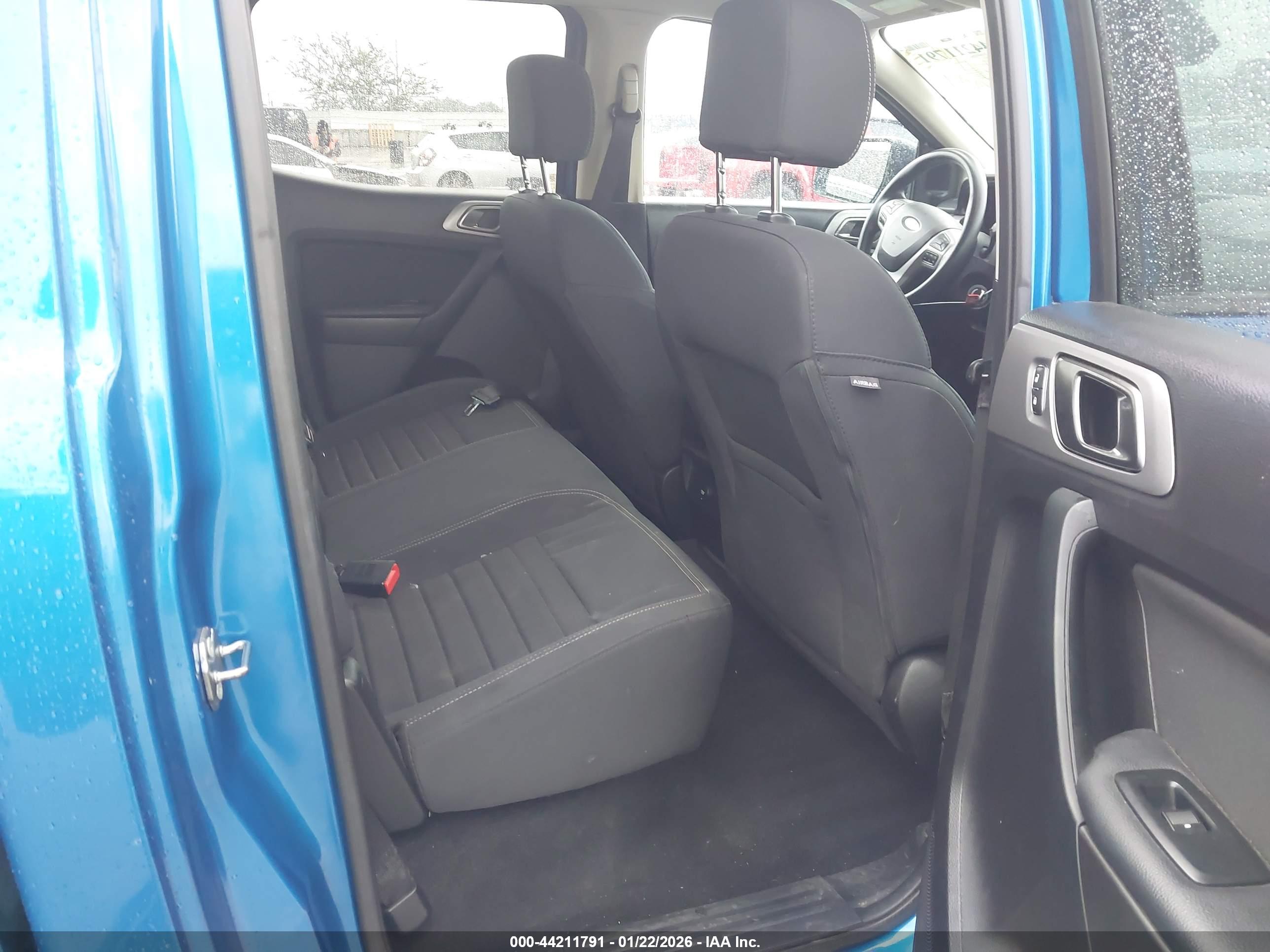 FORD RANGER image 8