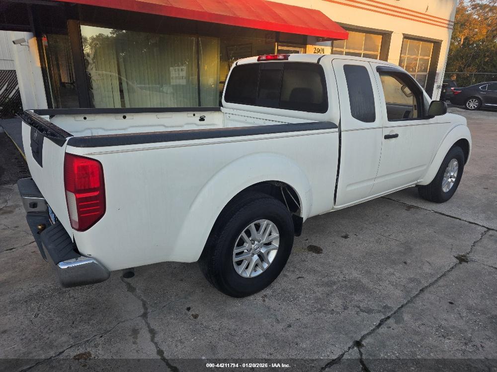 NISSAN FRONTIER image 4