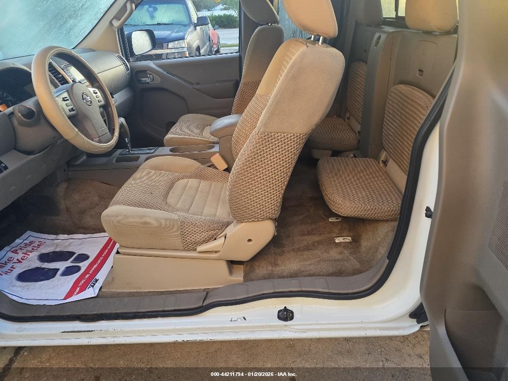 NISSAN FRONTIER image 8