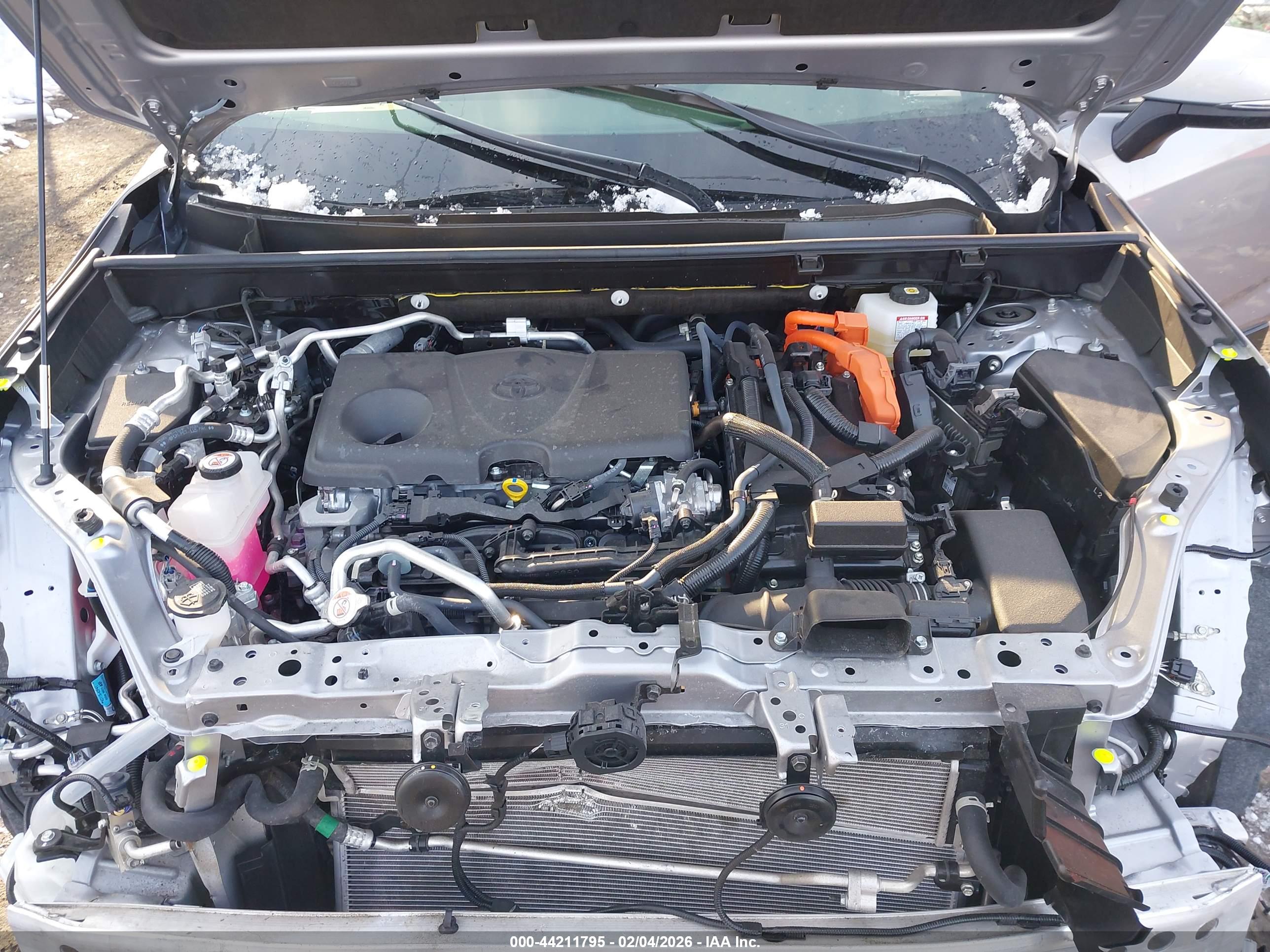 TOYOTA RAV4 image 10