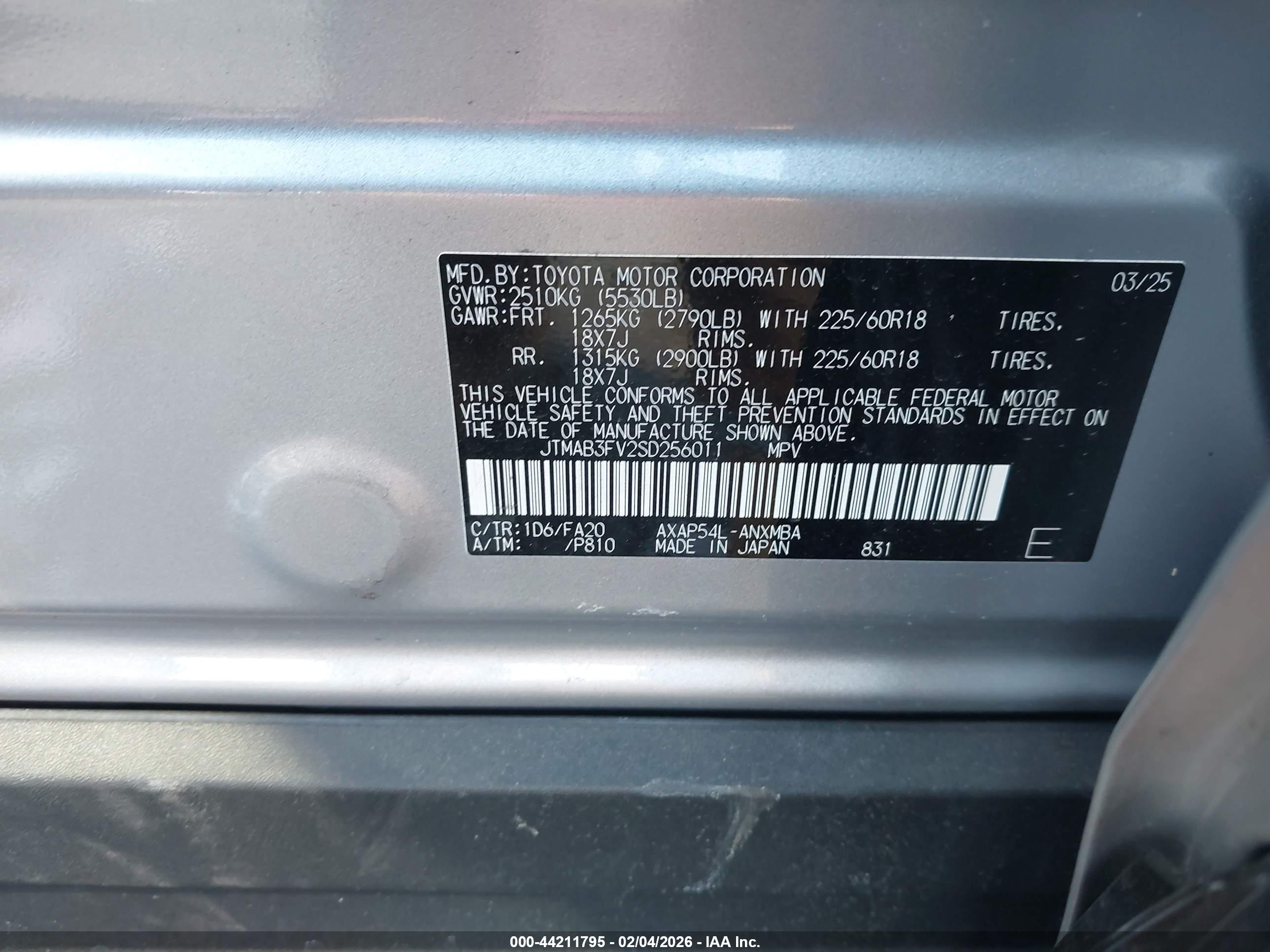 TOYOTA RAV4 image 9