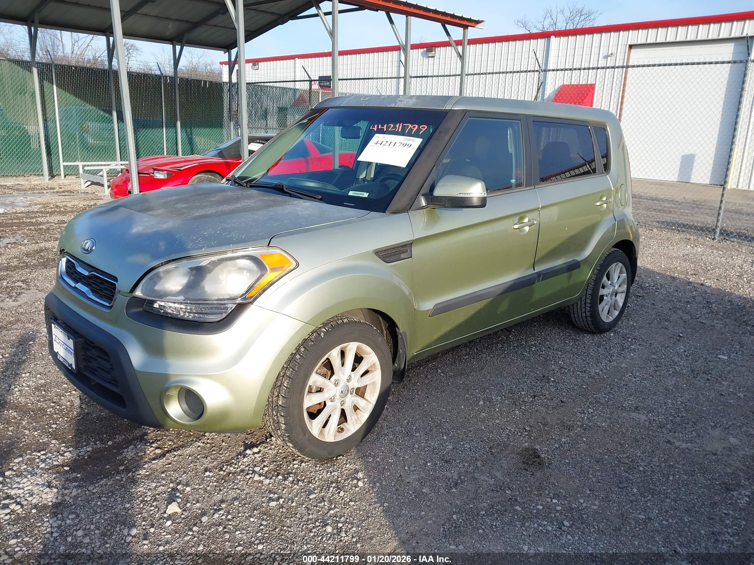 KIA SOUL image 2