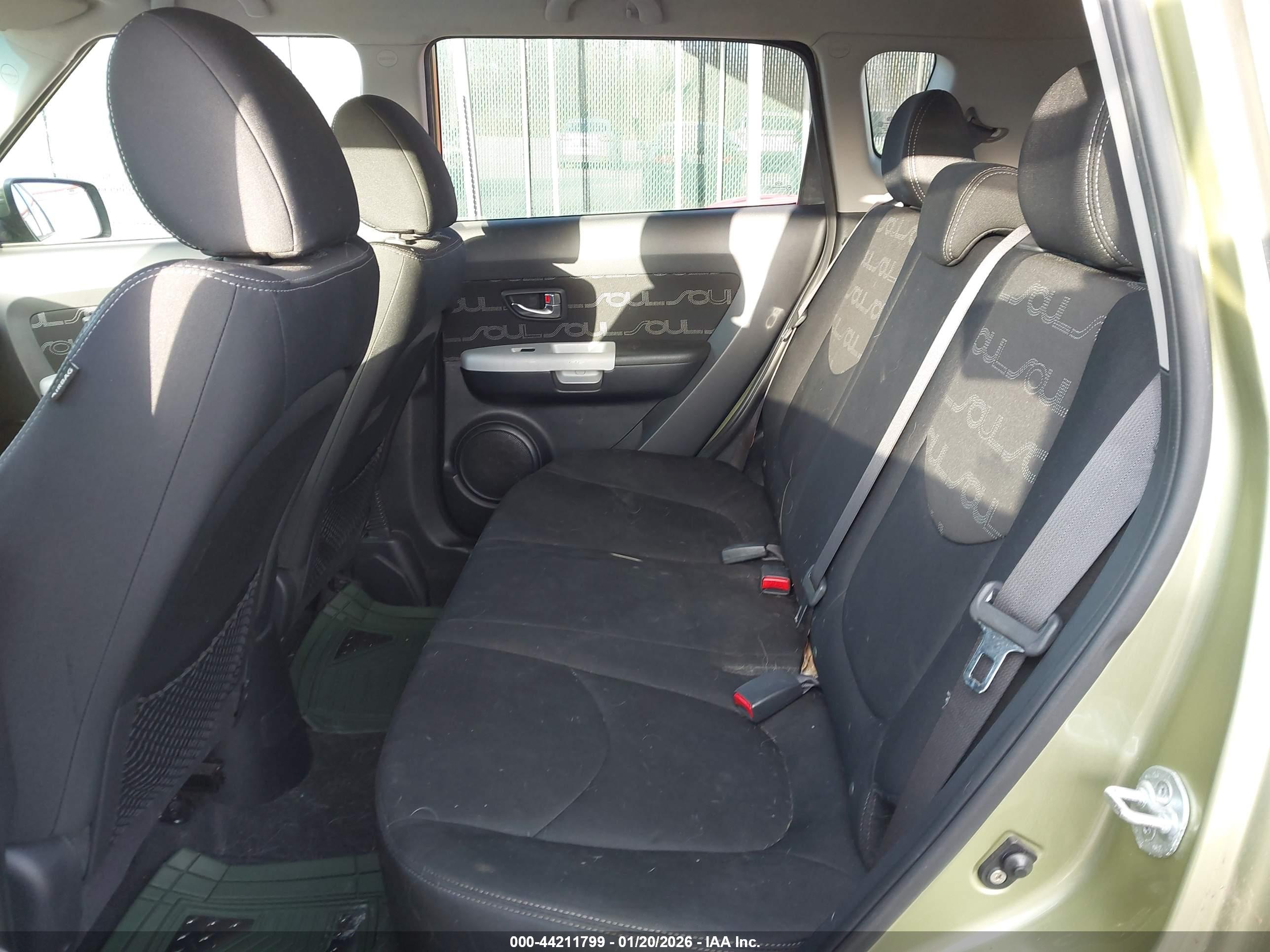 KIA SOUL image 8