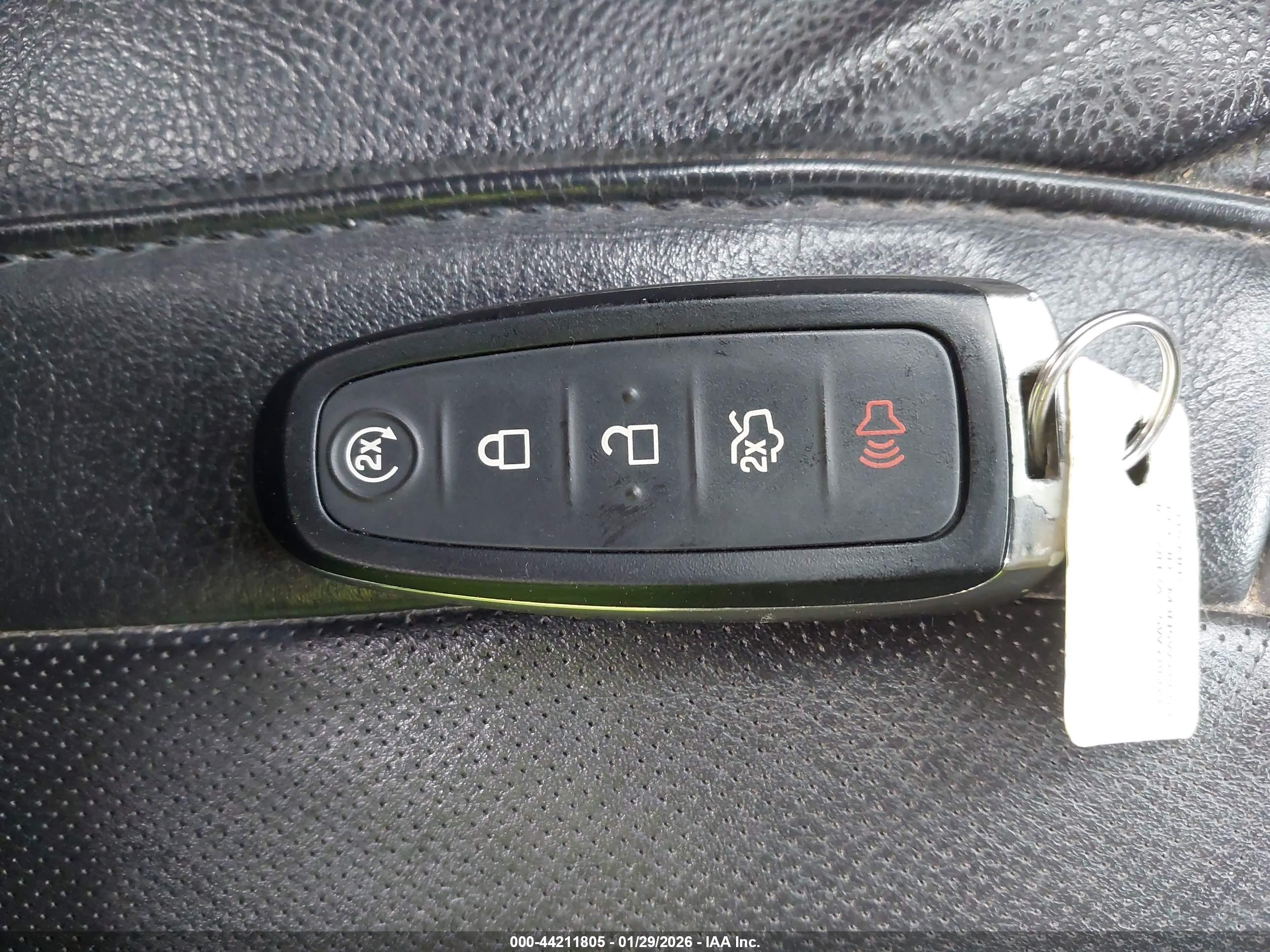 FORD FLEX image 11
