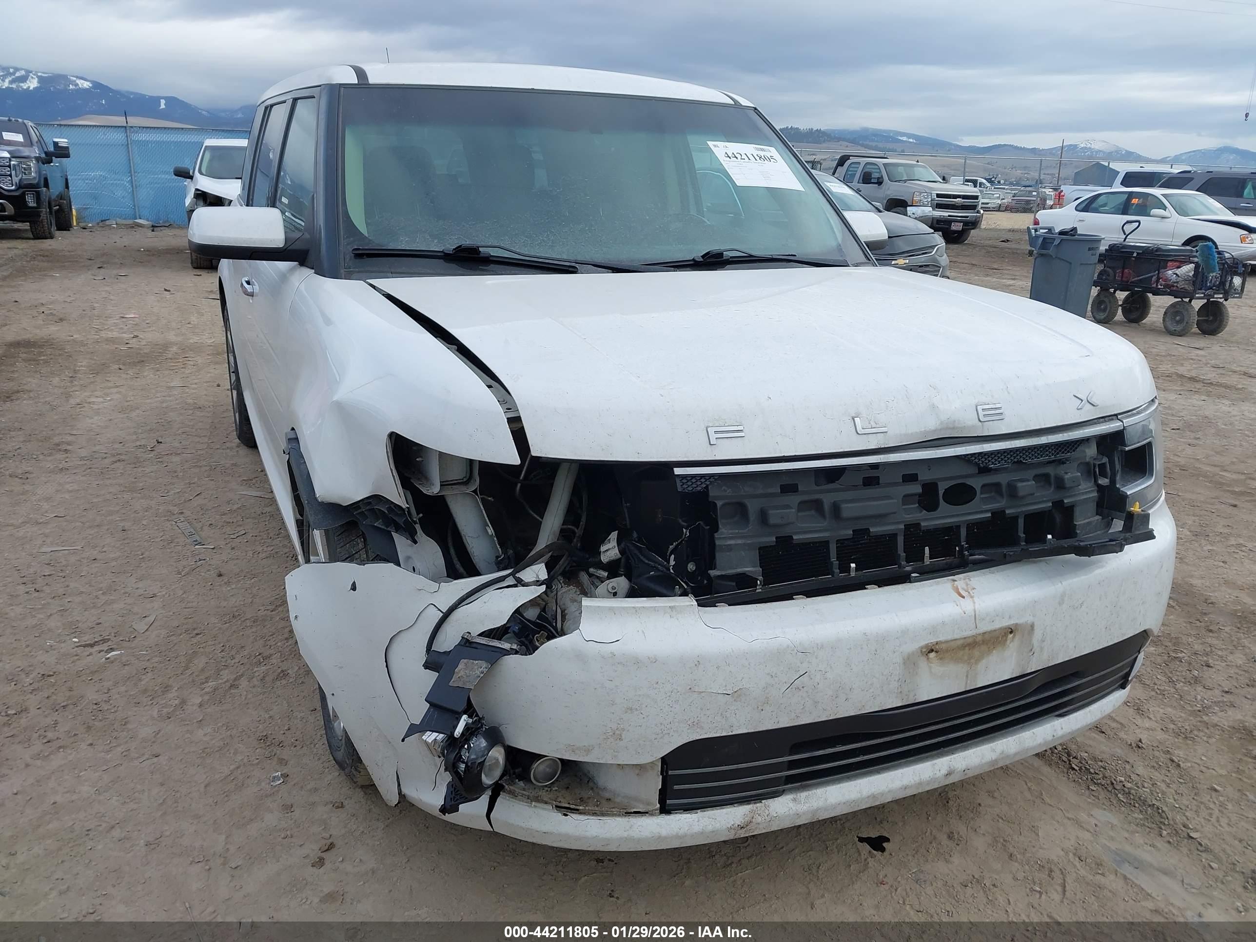FORD FLEX image 6