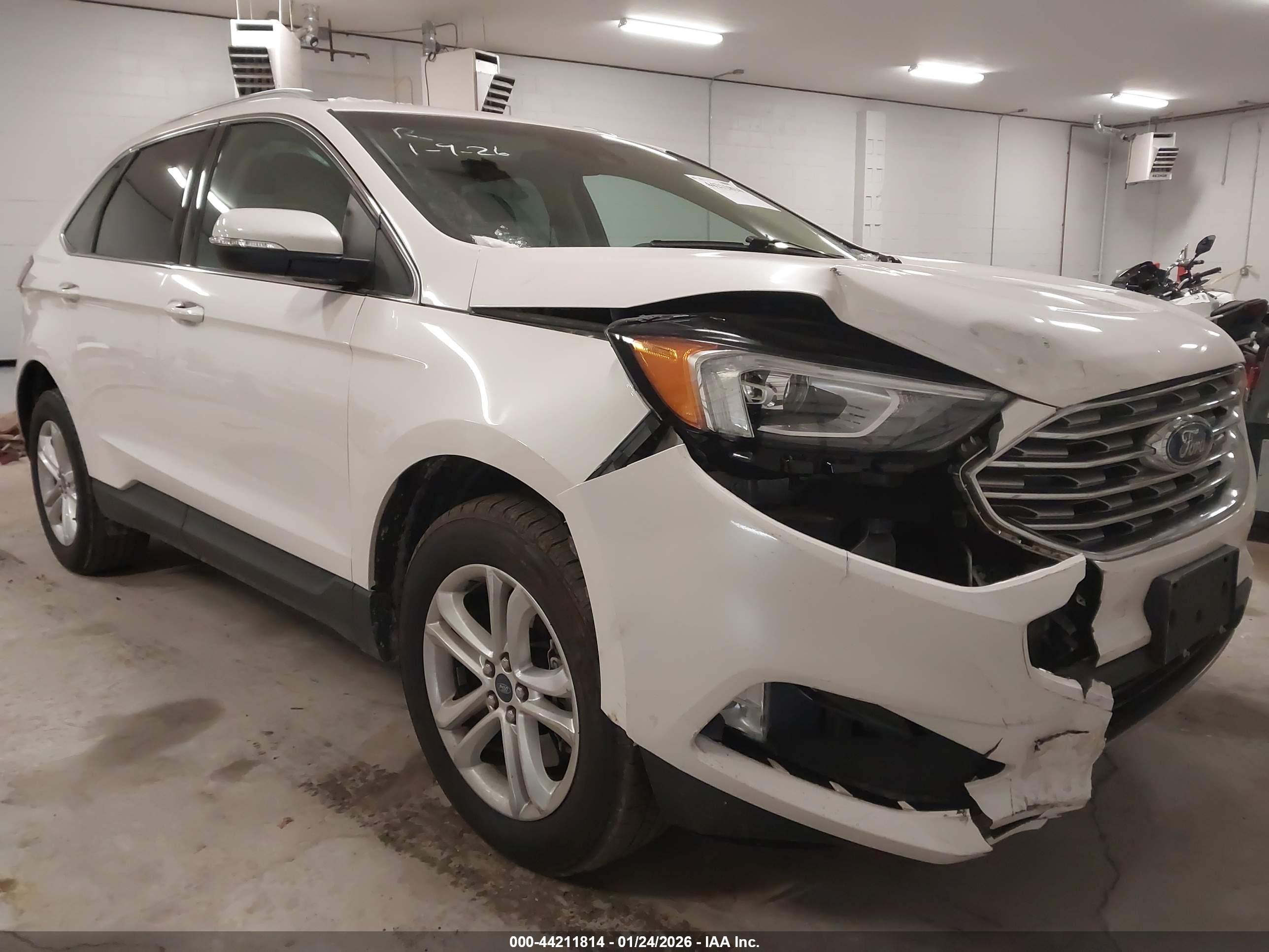 FORD EDGE image 6