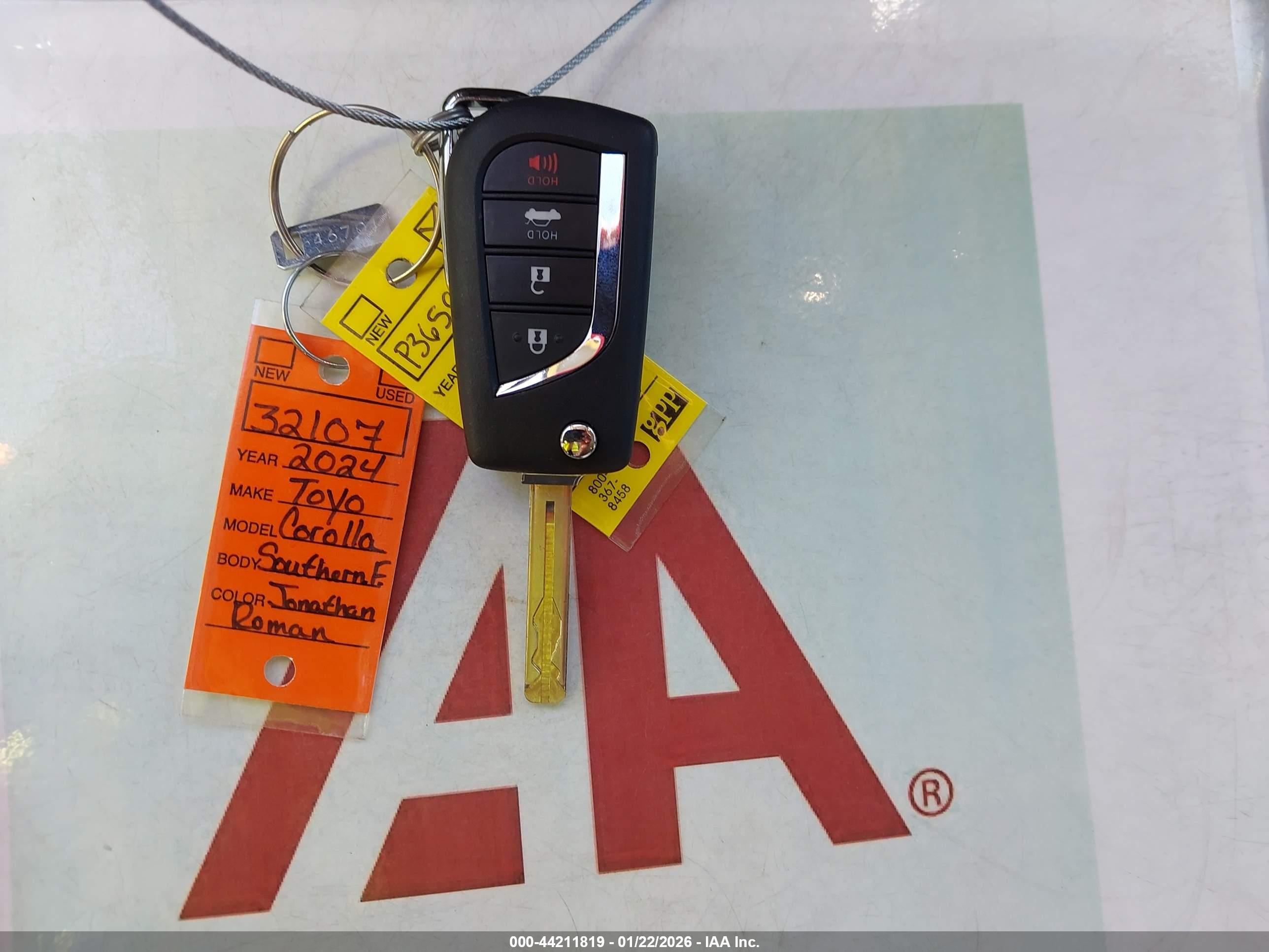 TOYOTA COROLLA image 11