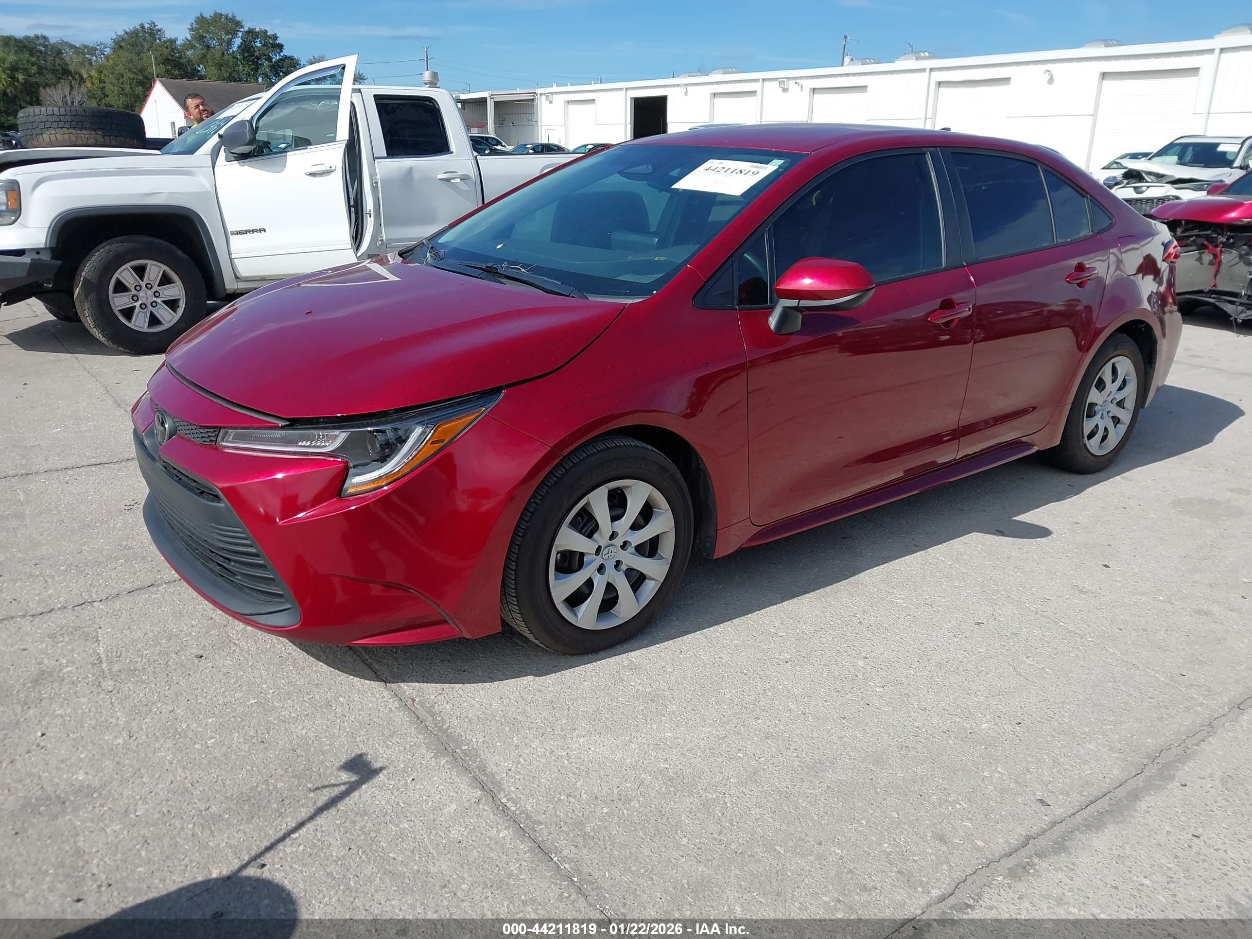 TOYOTA COROLLA image 2