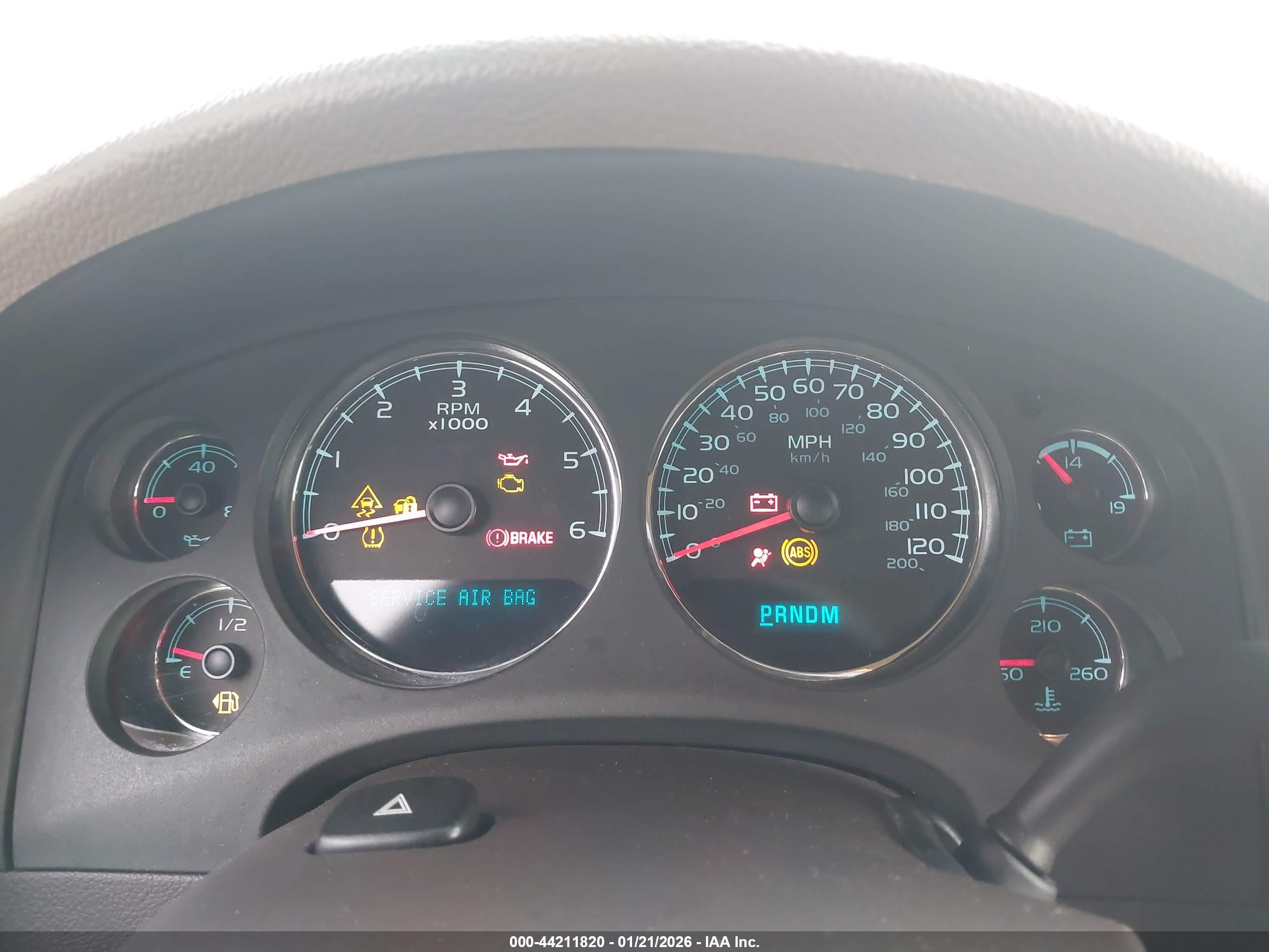 GMC YUKON image 7