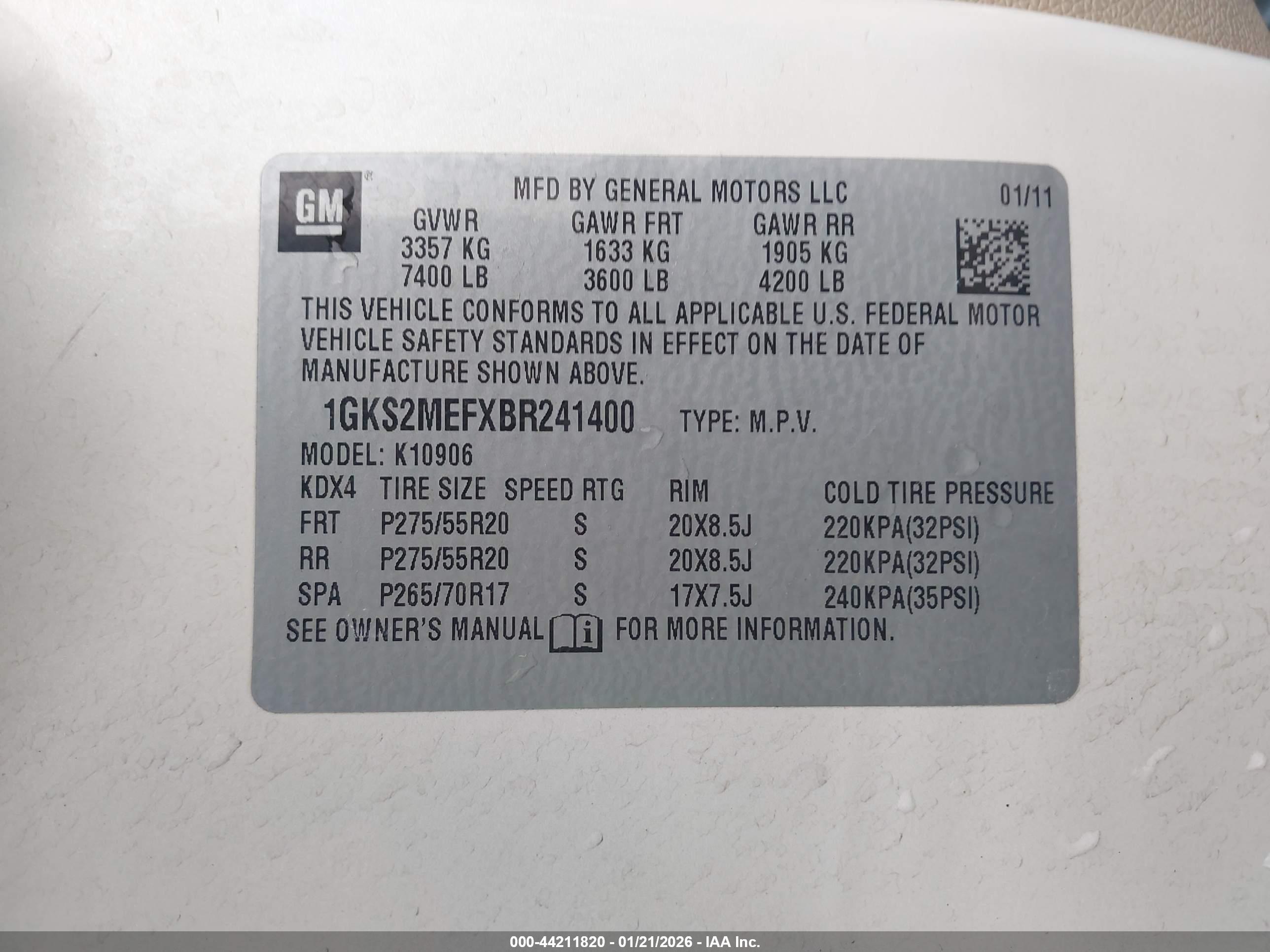 GMC YUKON image 9