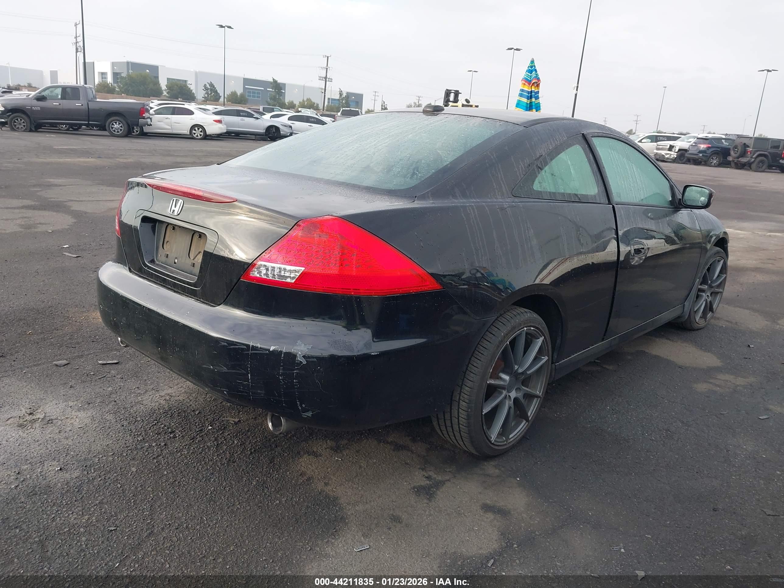 HONDA ACCORD image 4