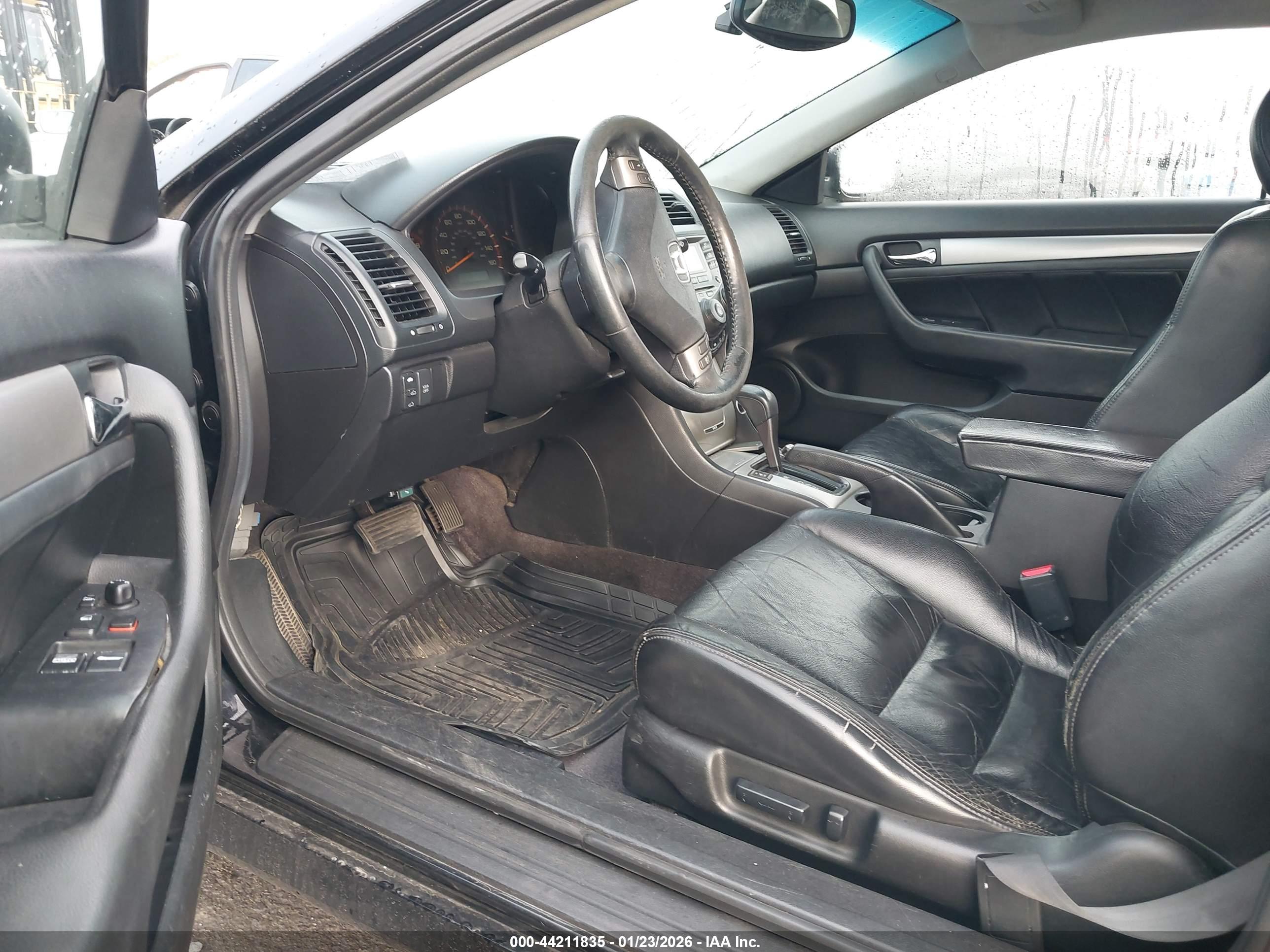 HONDA ACCORD image 5